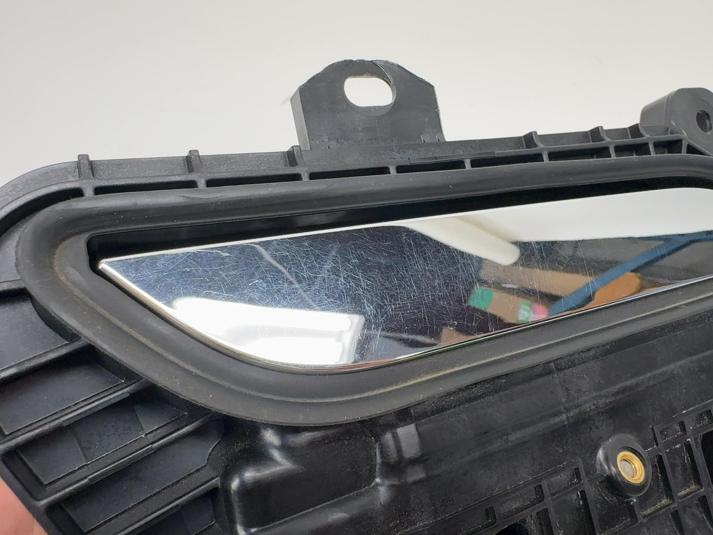 2018 Tesla Model S Front Exterior Door Handle Right 1100300-00-A