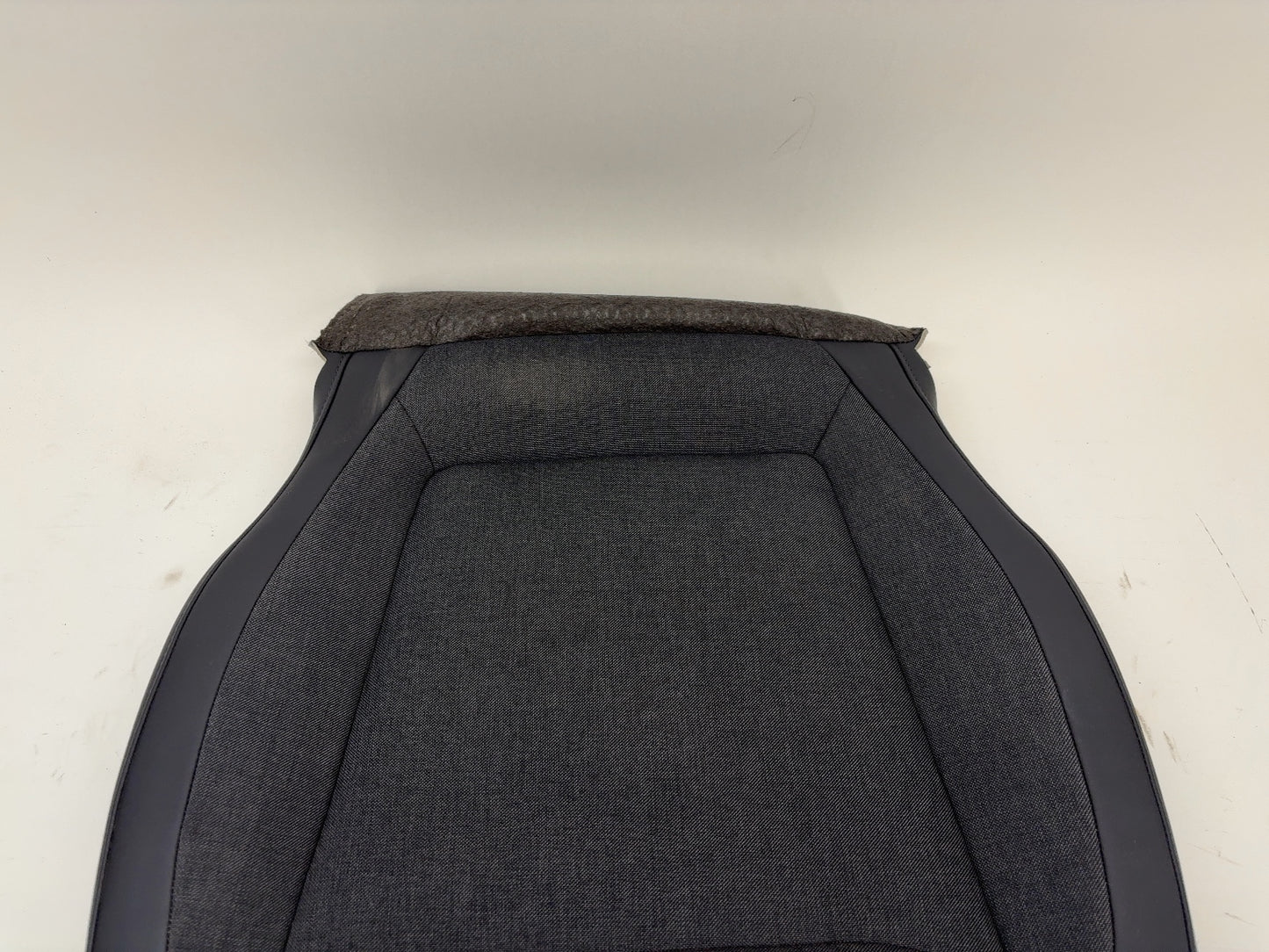 2025 Tesla Model 3 Highland Front Right Seat Lower Cushion 2191868-04-B