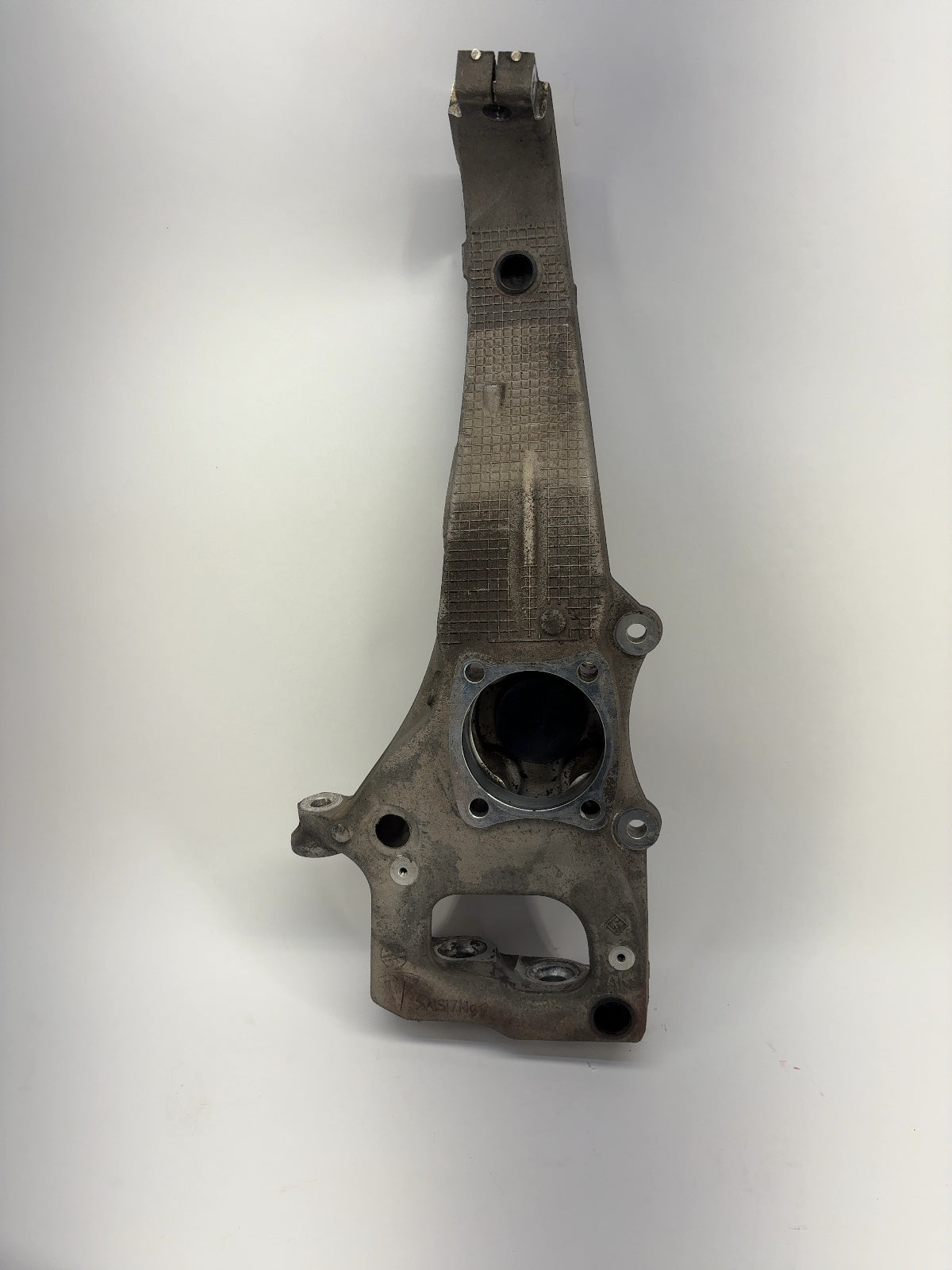 2013 Tesla Model S Front Knuckle Left 6007017-00-C