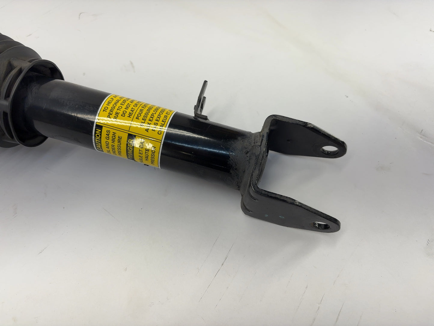 2013 Tesla Model S Front Air Spring Module 6006351-00-C