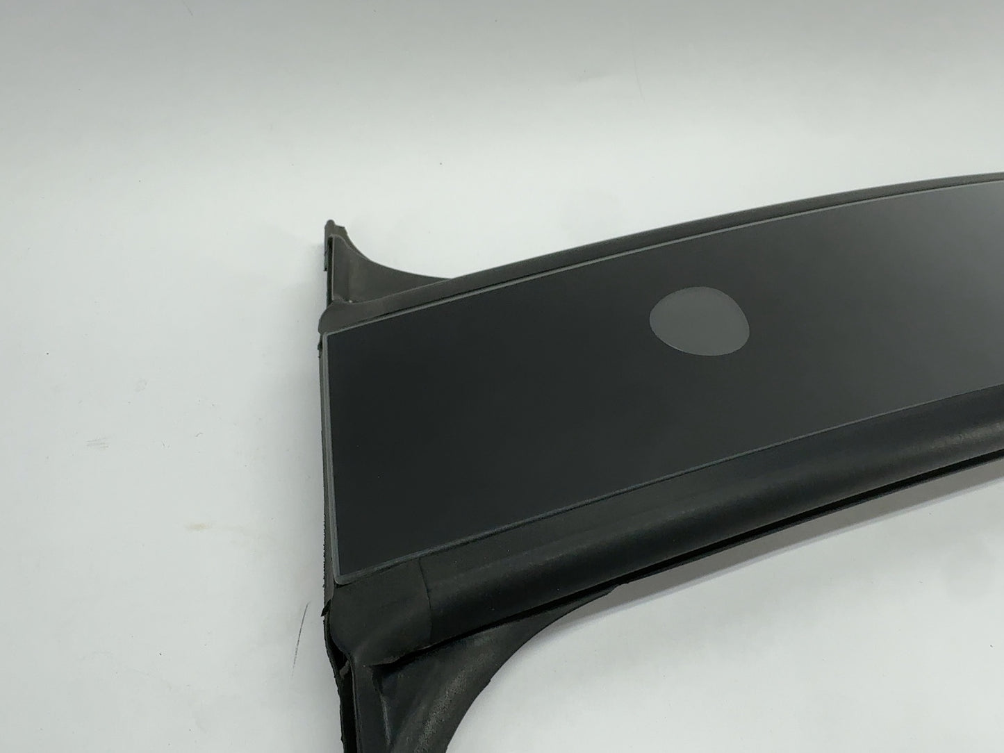 2023-2025 Tesla Model Y B Pillar Glass With Camera Right 1785300-00-C
