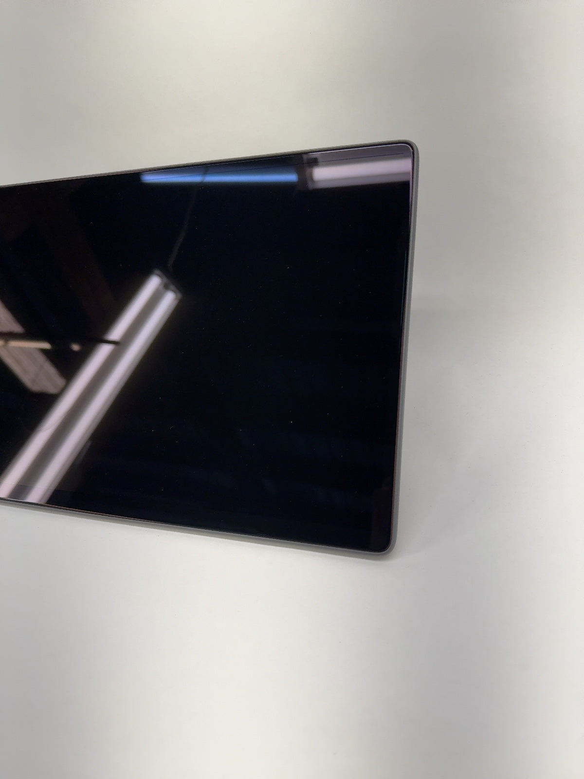 2024-2026 Tesla Model Y Juniper Center Display 1756566-00-D