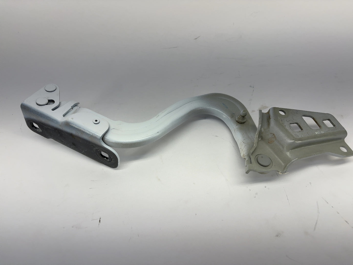 2026 Tesla Model Y Juniper Hood Hinge Right 1943664-00-E