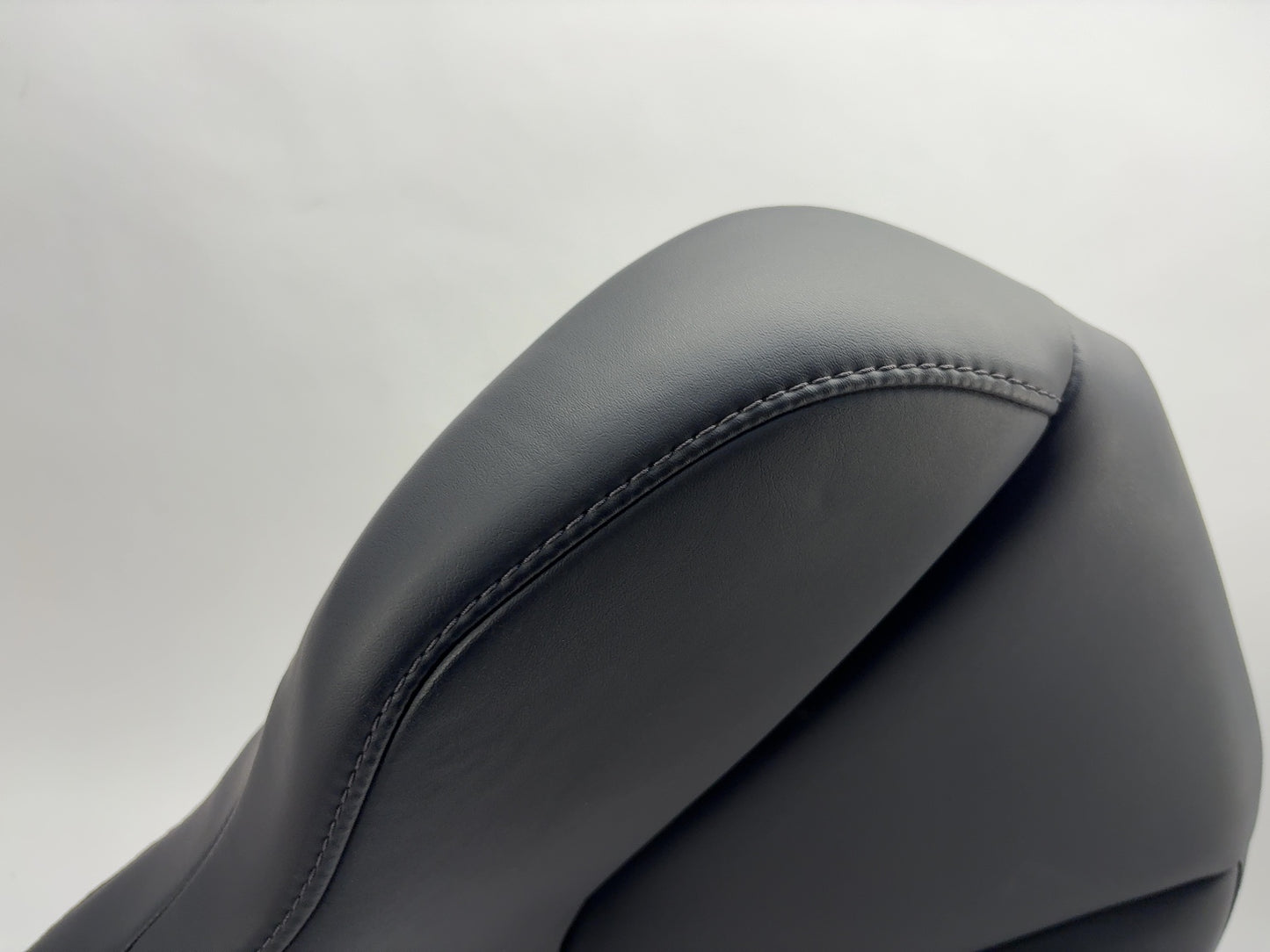 2017-2018 Tesla Model X Front Left Upper Seat Cushion Black 1072751-00-E