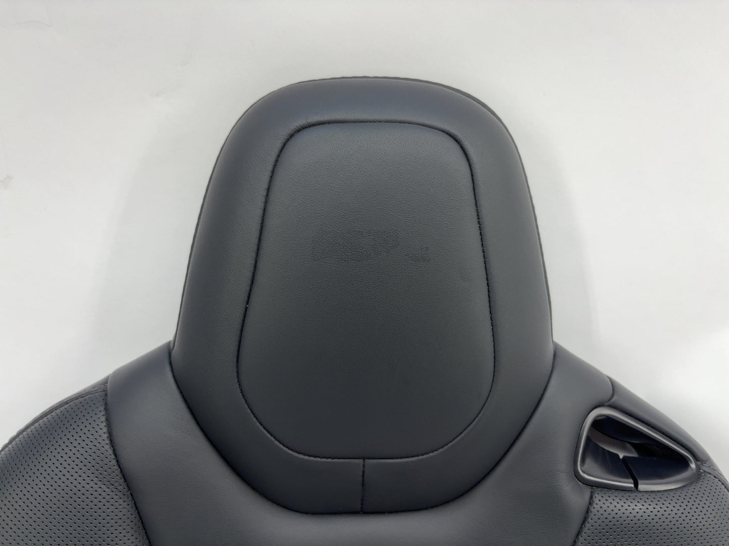 2016 Tesla Model X Second Row Upper Seat Cushion Left 1068123-00-B