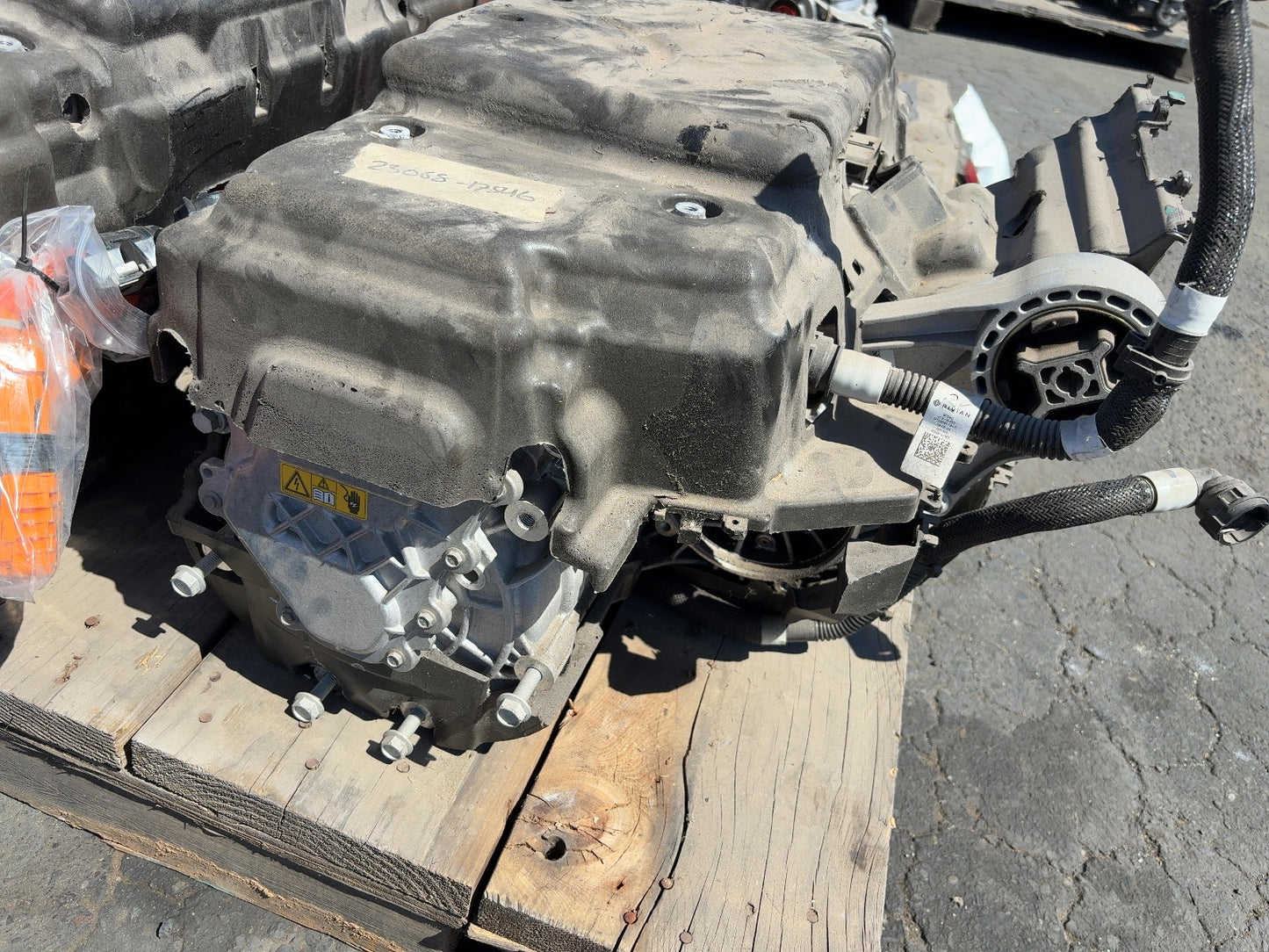 2023 Rivian R1S R1T Front Drive Unit Quad Motor PT00043514-G