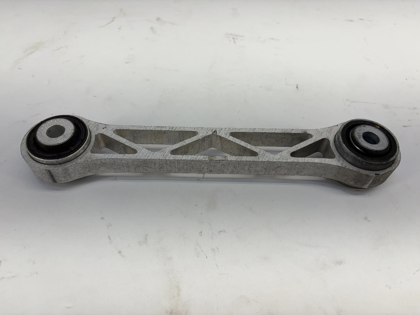 2018 Tesla Model S Rear Toe Link 1043964-00-C