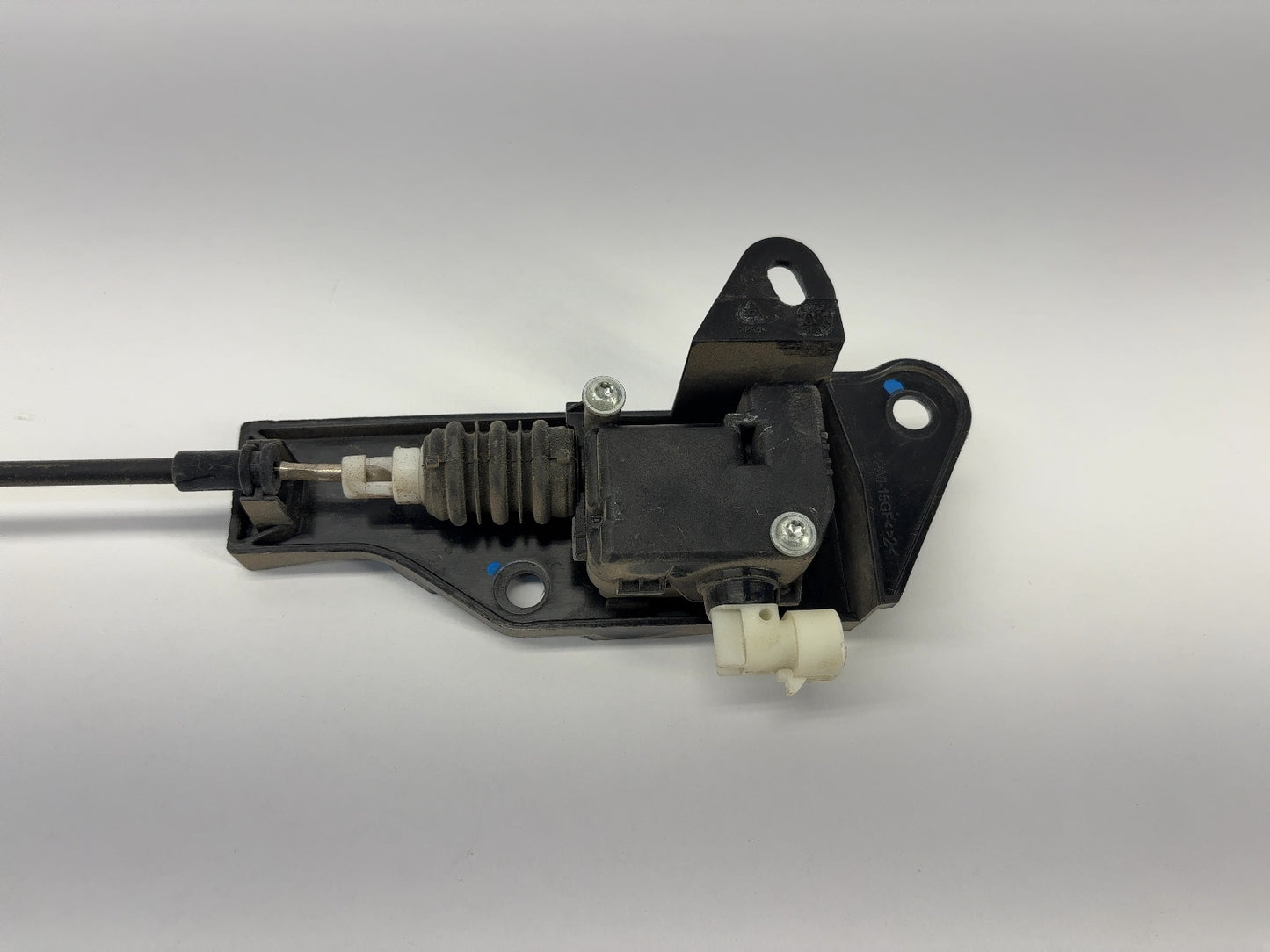 2018-2019 Tesla Model 3 Hood Latch With Actuators 1033011-00-E
