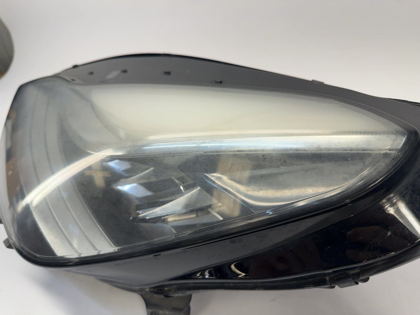 2018 Tesla Model 3 Left Headlamp 1077371-00-I