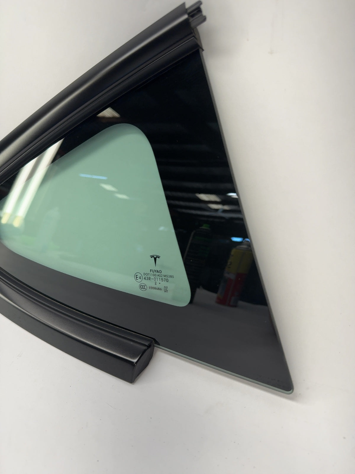 2021-2023 Tesla Model 3 Right Quarter Glass 1514979-01-C