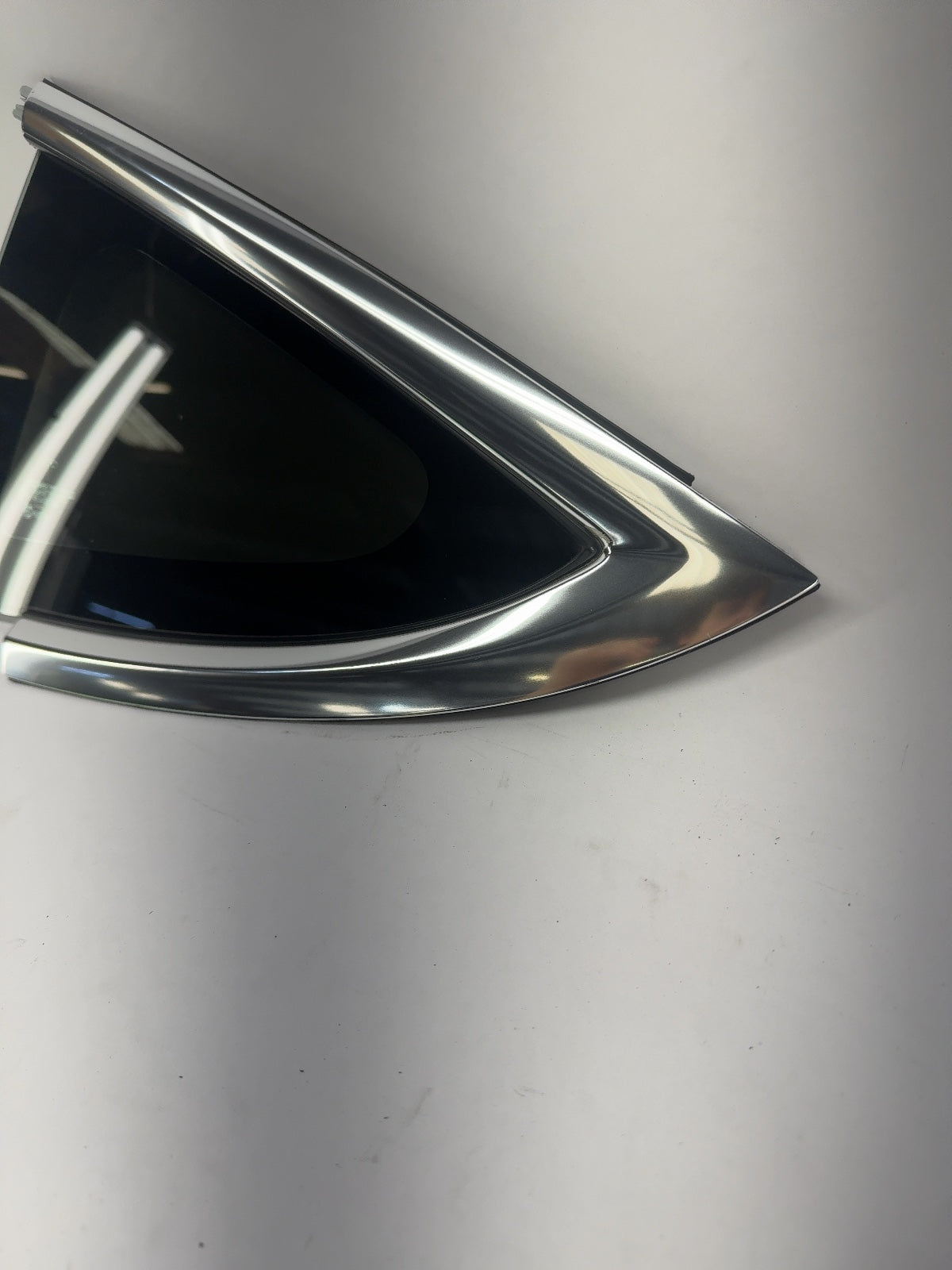 2018-2019 Tesla Model 3 Rear Quarter Glass Left 1098757-00-F