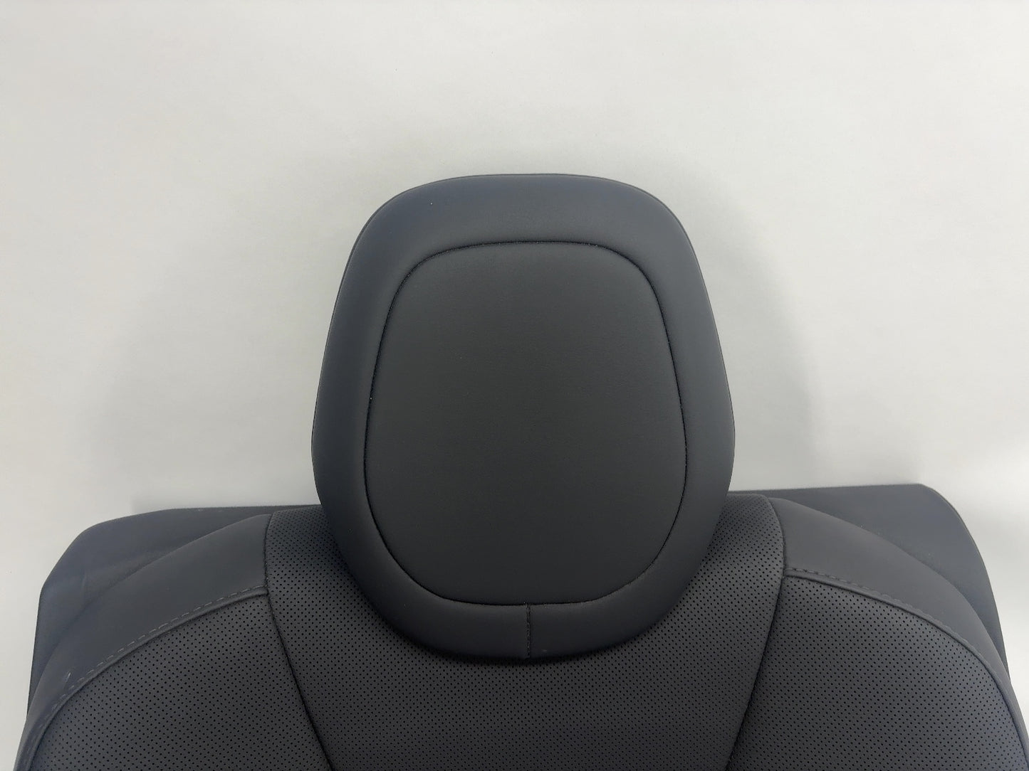 2021 Tesla Model S Second Row Right Upper Seat Cushion Assembly 4876535-02-B