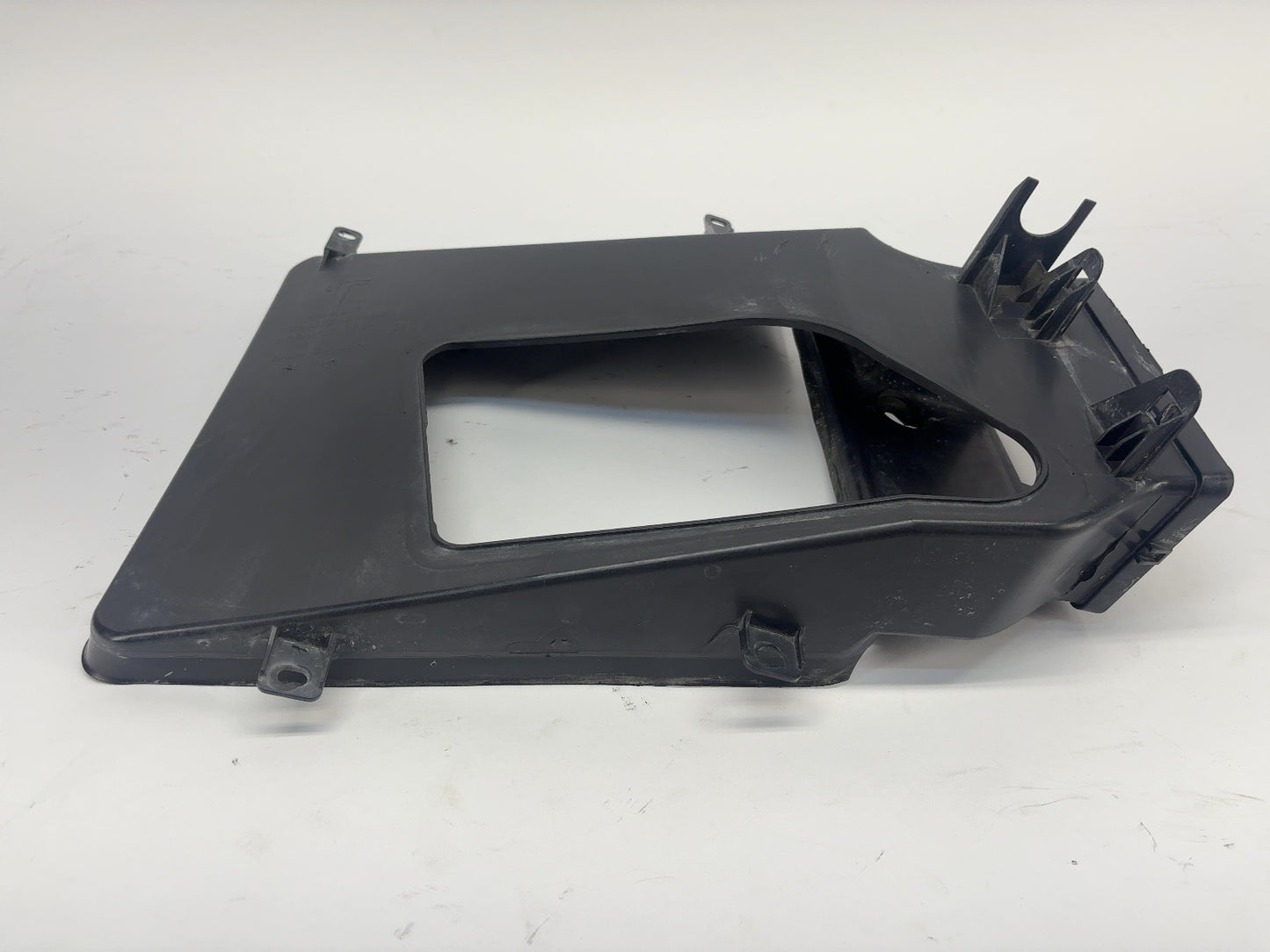2019 Tesla Model S Right Radiator Air Duct 1058072-00-C