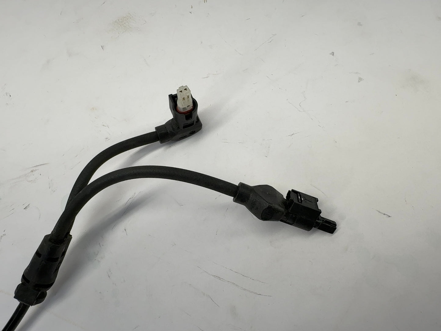2019 Tesla Model S Front Right Air Spring Module Damper Harness 1448359-00-B