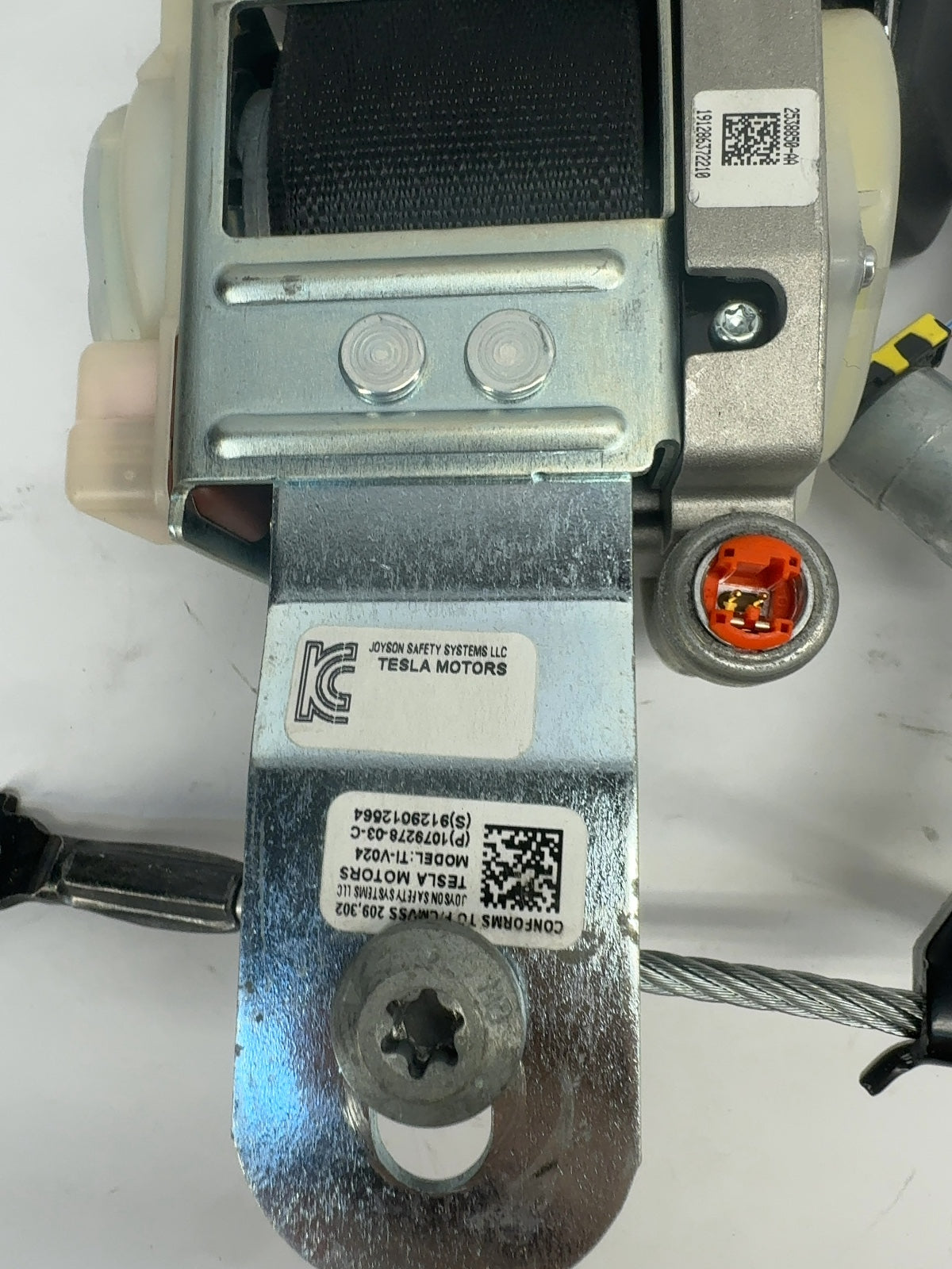 2019 Tesla Model S Front Right Seatbelt W Pretensioner 1079278-03-C