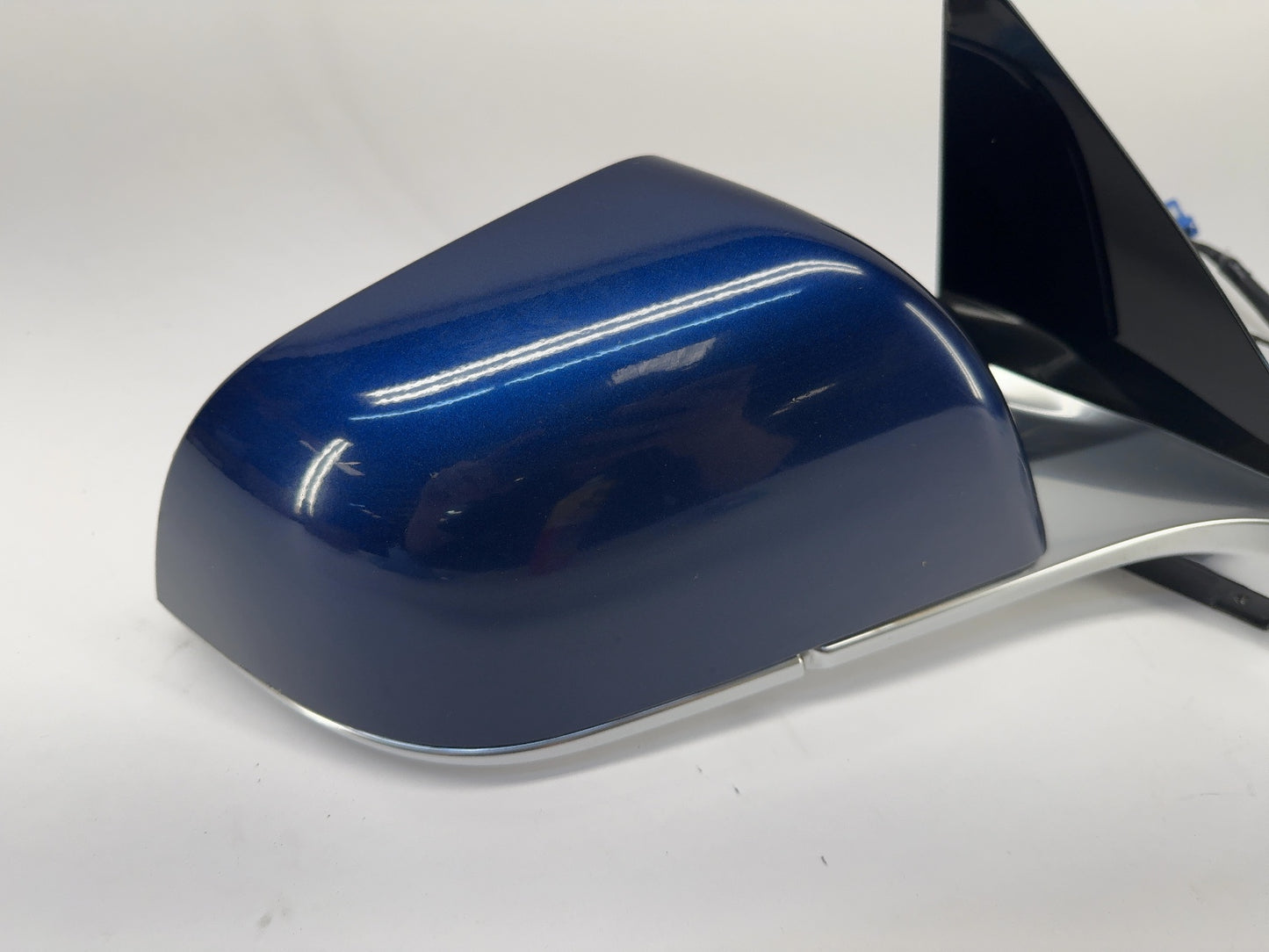 2017-2018 Tesla Model 3 Front Right Door Mirror Assembly 1110778-98-E
