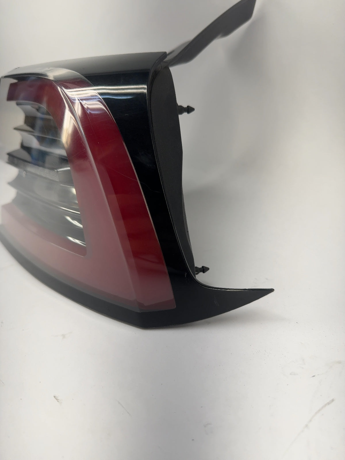 2021-2023 Tesla Model 3 Tail Lamp Rear Bodyside Right 1077398-00-H
