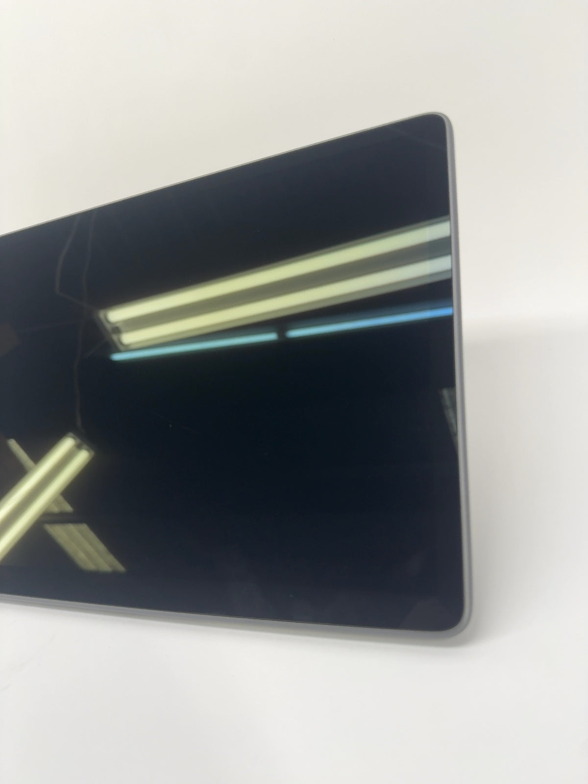 2022-2023 Tesla Model 3 Center Display 1089543-00-J