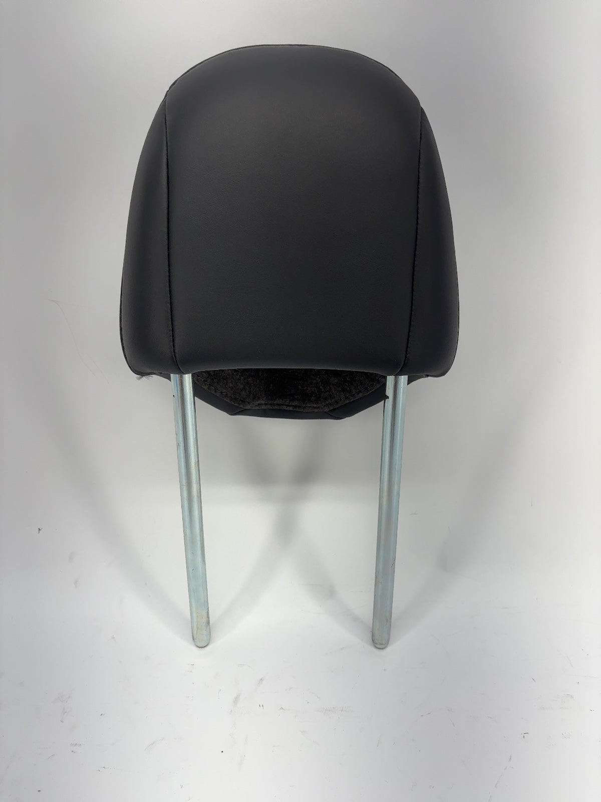 2018 Tesla Model 3 Front Headrest 1089092-01-E