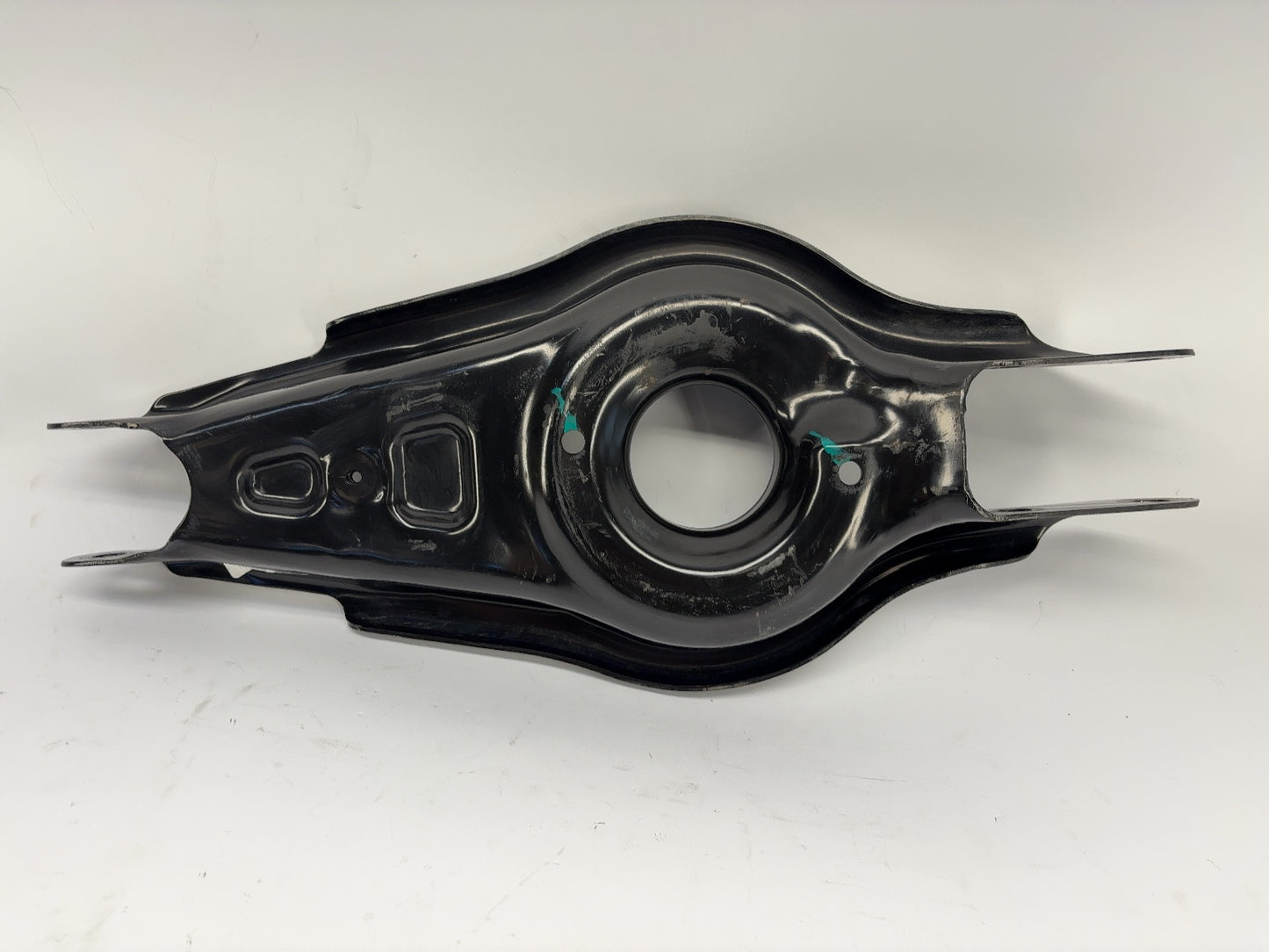 2018-2022 Tesla Model 3 Rear Control Arm Set 1044423-99-G
