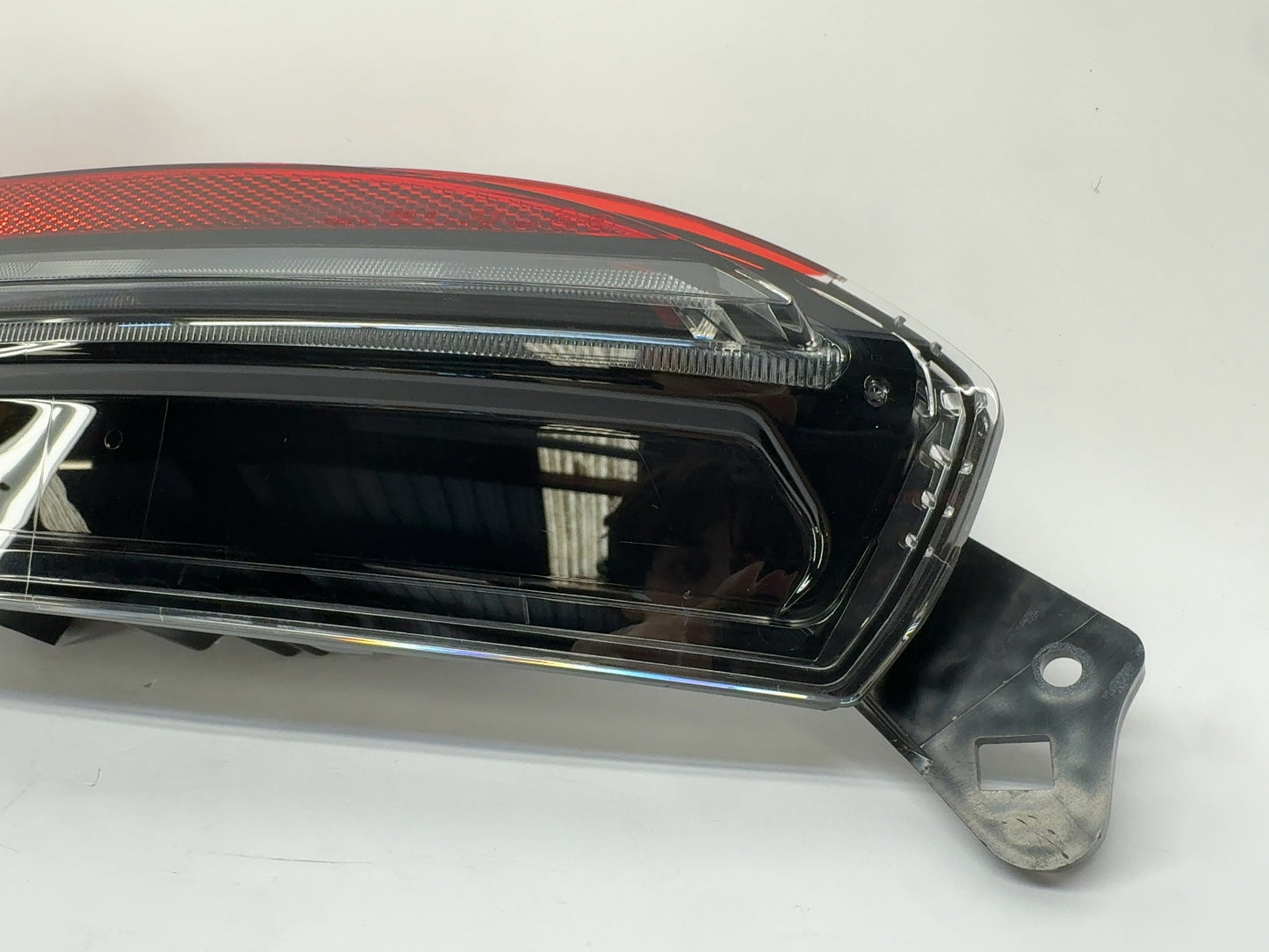 2025-2026 Tesla Model 3 Highland Rear Bumper Right Light 1712514-00-E