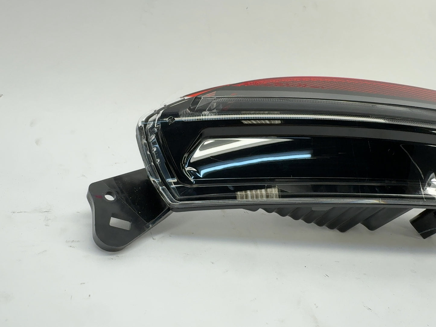 2025-2026 Tesla Model 3 Highland Rear Bumper Left Light 1712513-00-E