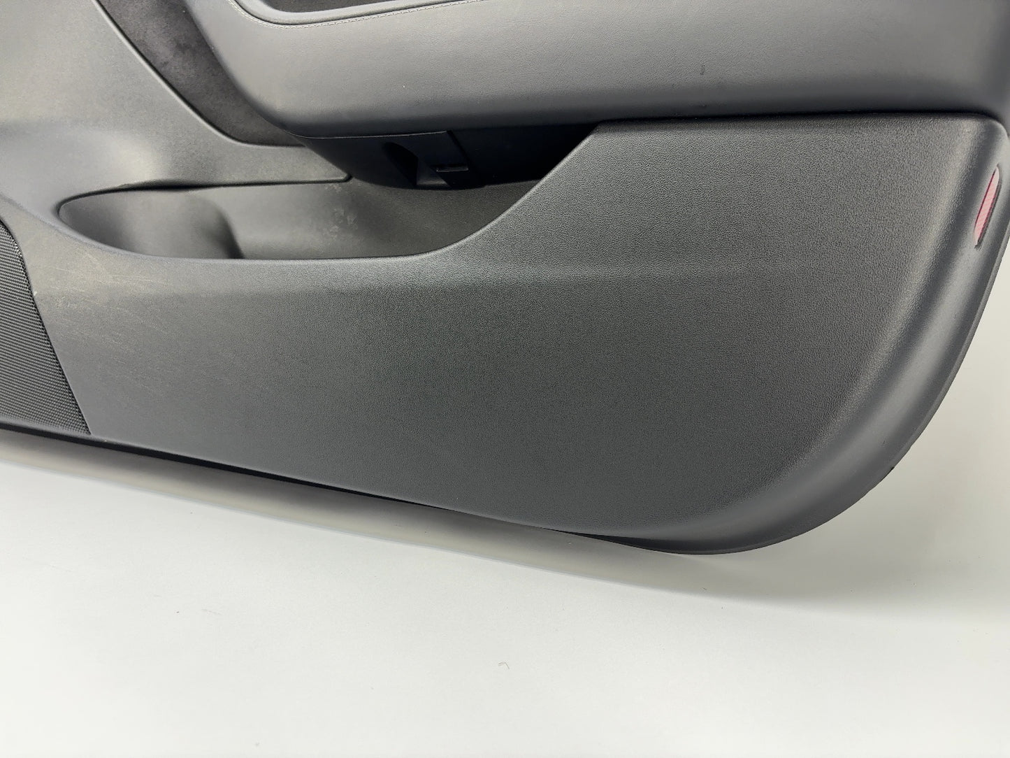 2021-2023 Tesla Model 3 Front Right Door Panel 1588127-01-D