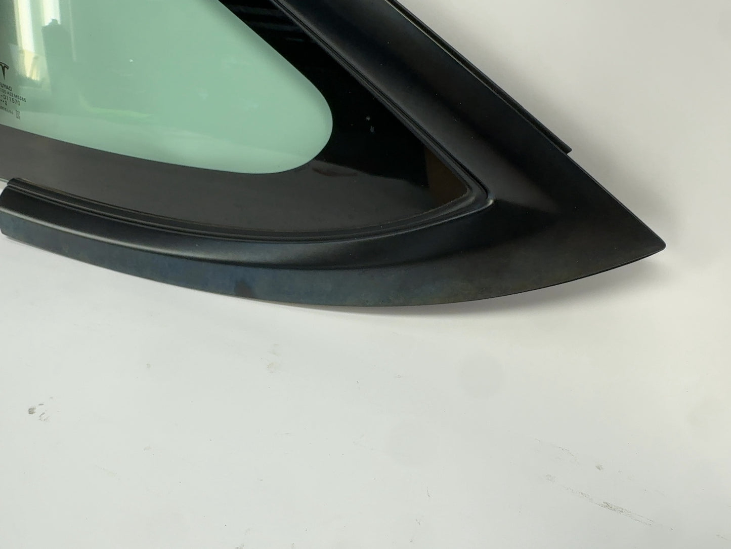 2021-2023 Tesla Model 3 Left Quarter Glass 1514978-01-C
