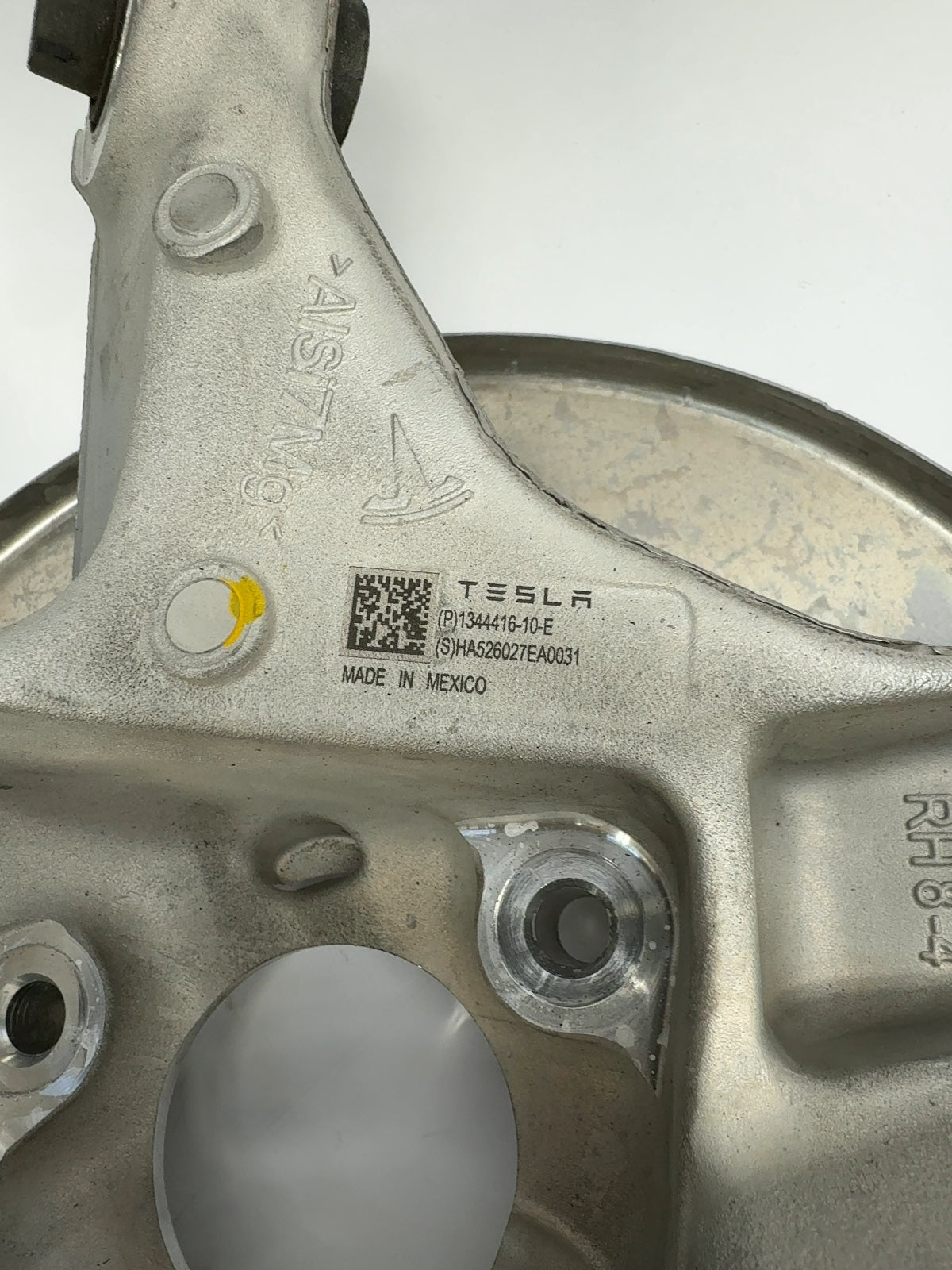 2026 Tesla Model 3 Highland Rear Right Knuckle 1344416-10-E