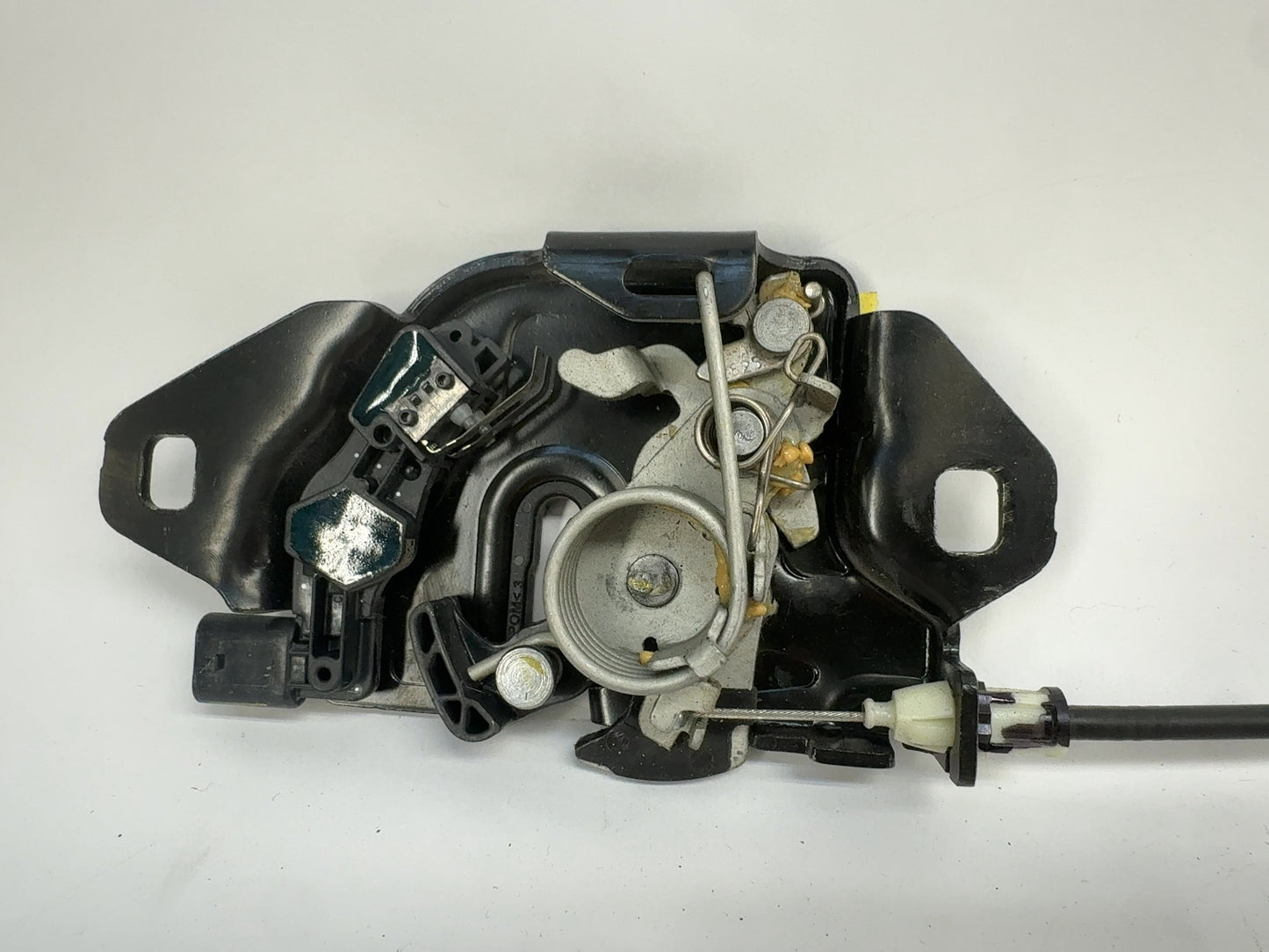 2025-2026 Tesla Model 3 Highland Hood Latch With Actuator 1873284-00-B