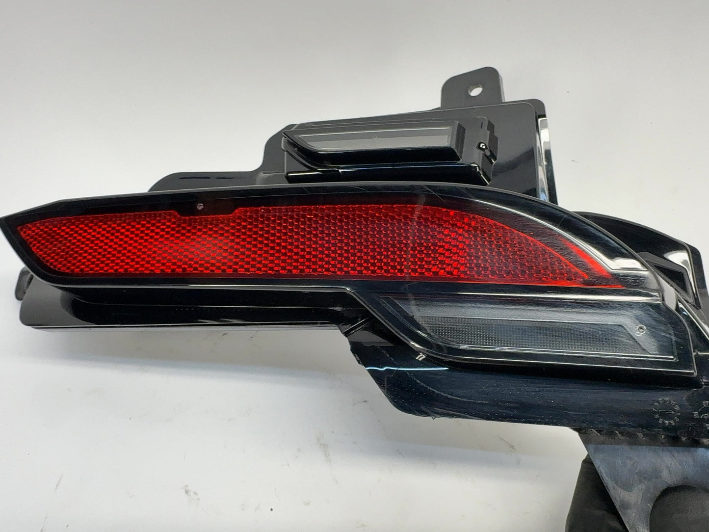 2026 Tesla Model Y Juniper Rear Right Bumper Light 1979445-10-D