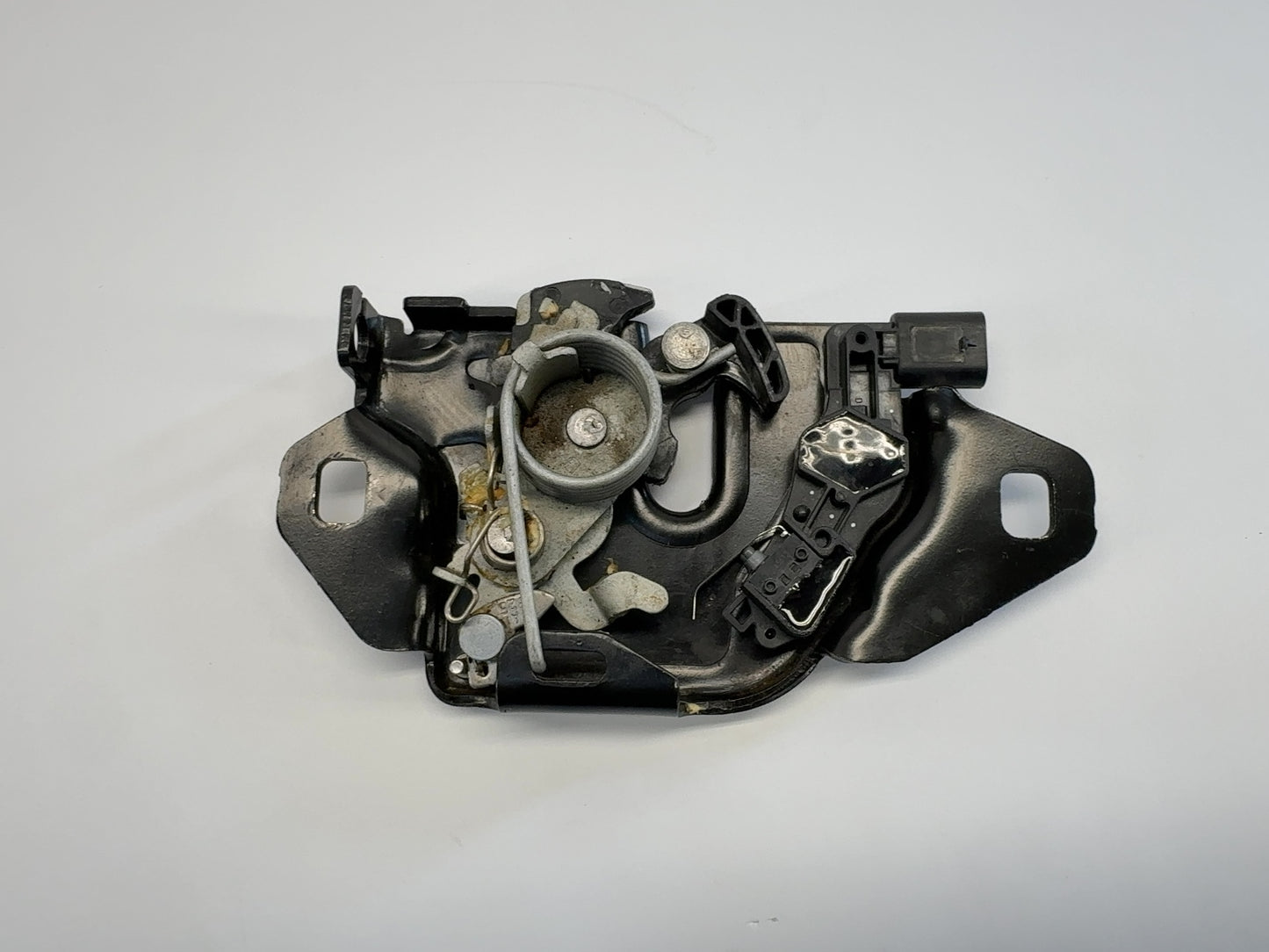 2026 Tesla Model Y Juniper Hood Latch 1873284-00-C