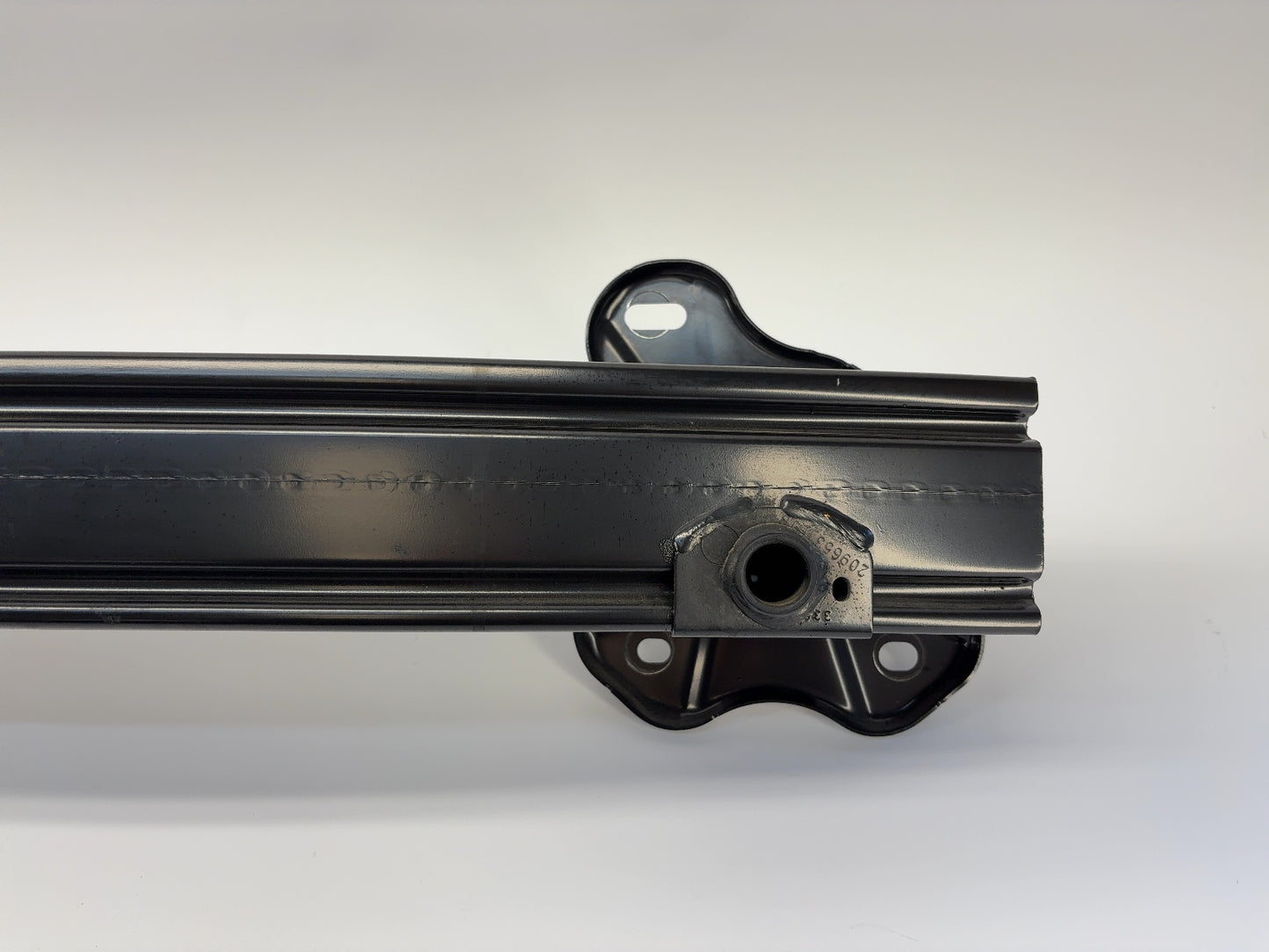 2026 Tesla Model Y Juniper Rear Bumper Beam 2074095-00-G