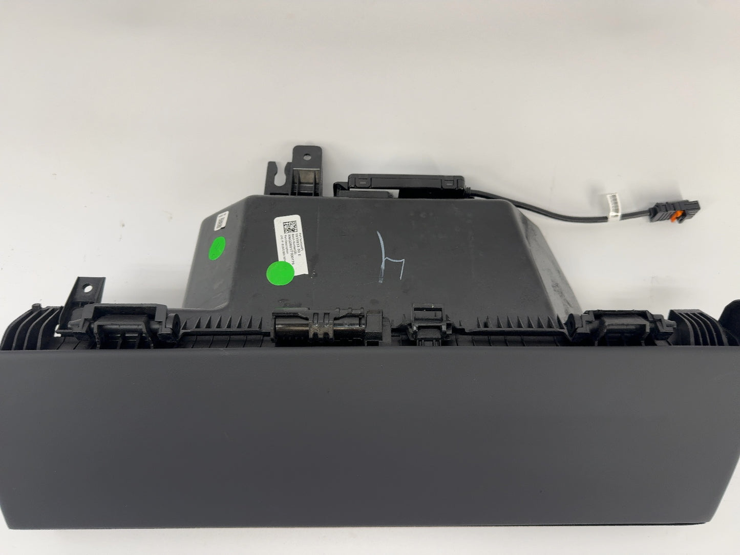 2026 Tesla Model Y Juniper Instrument Panel Glove Box 1935933-50-E
