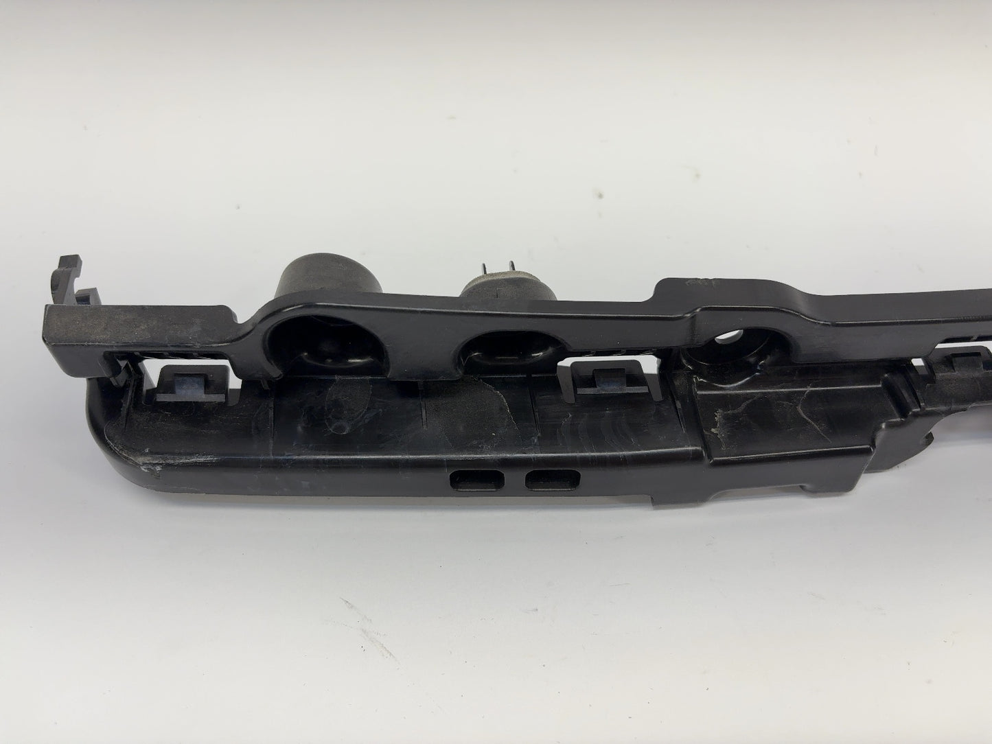 2026 Tesla Model Y Juniper Rear Bumper Center Bracket 2186182-00-B