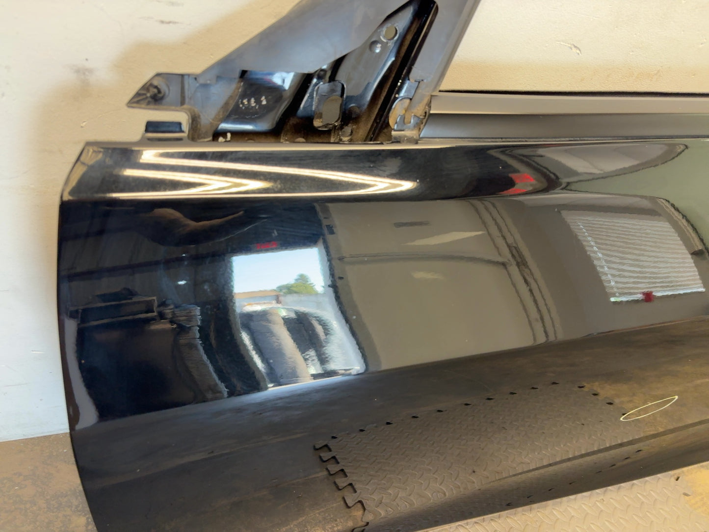 2018-2023 Tesla Model 3 Front Left Door Shell 1081421-E0-C