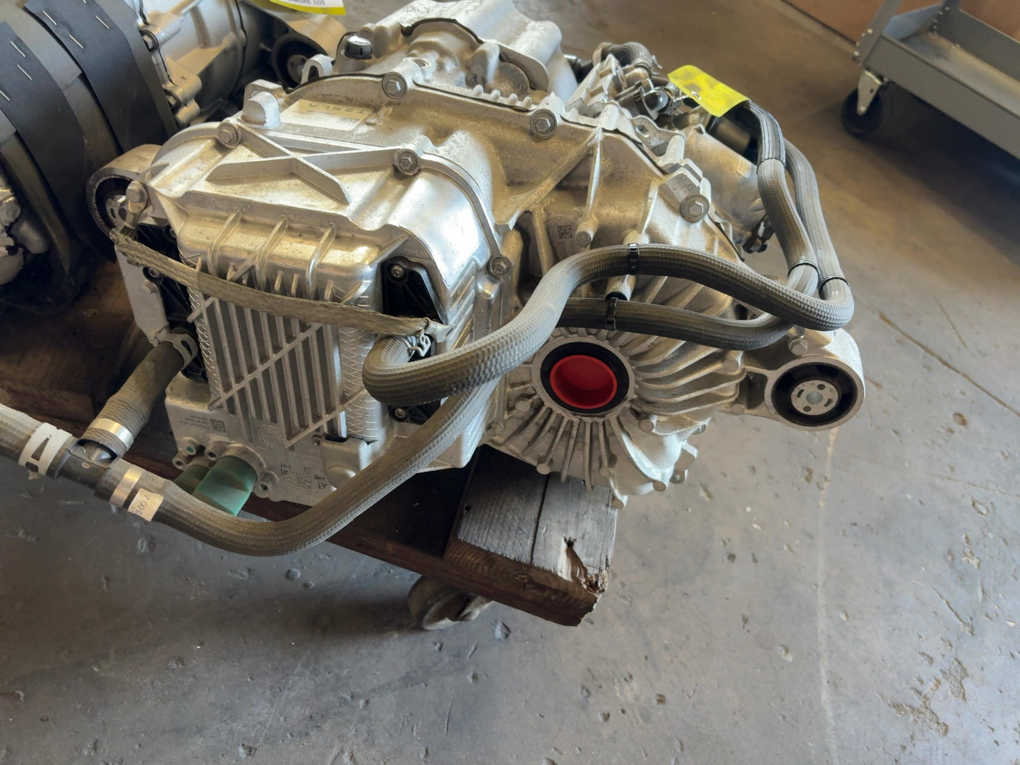 2020-2021 Tesla Model X Rear Drive Unit 1037000-20-A