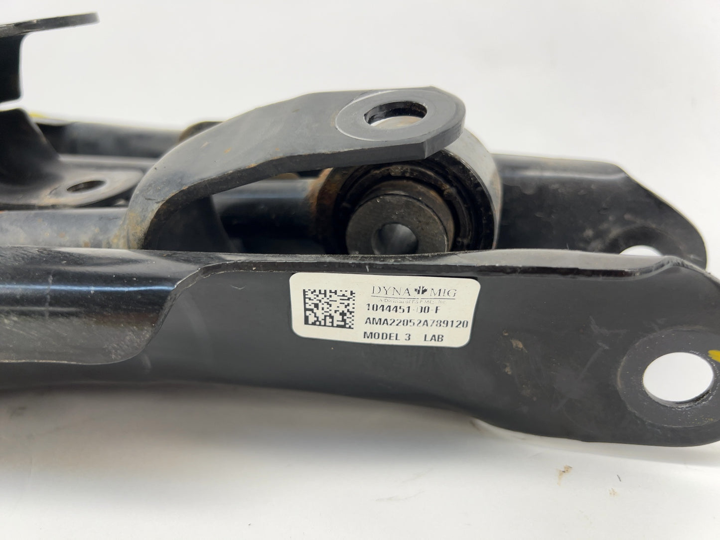 2022-2026 Tesla Model 3 Rear Control Arm Set 1044451-99-F