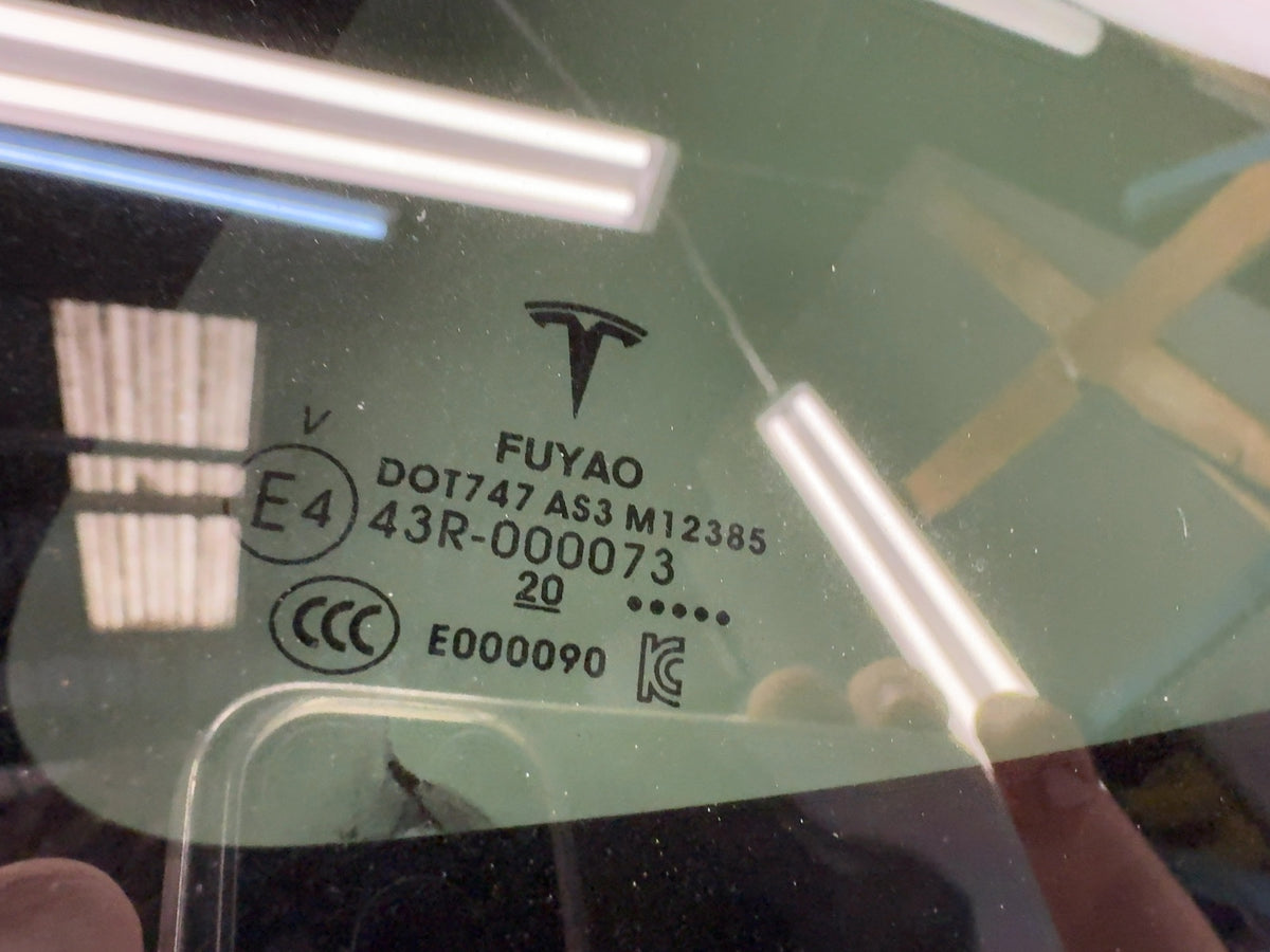 2021-2023 Tesla Model Y Left Quarter Glass 1495740-00-E