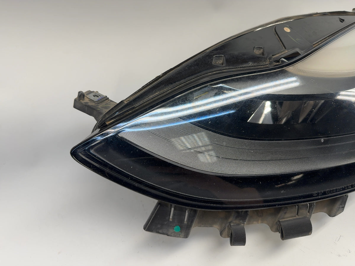 2023 Tesla Model 3 Global Headlamp Left 1514952-00-D