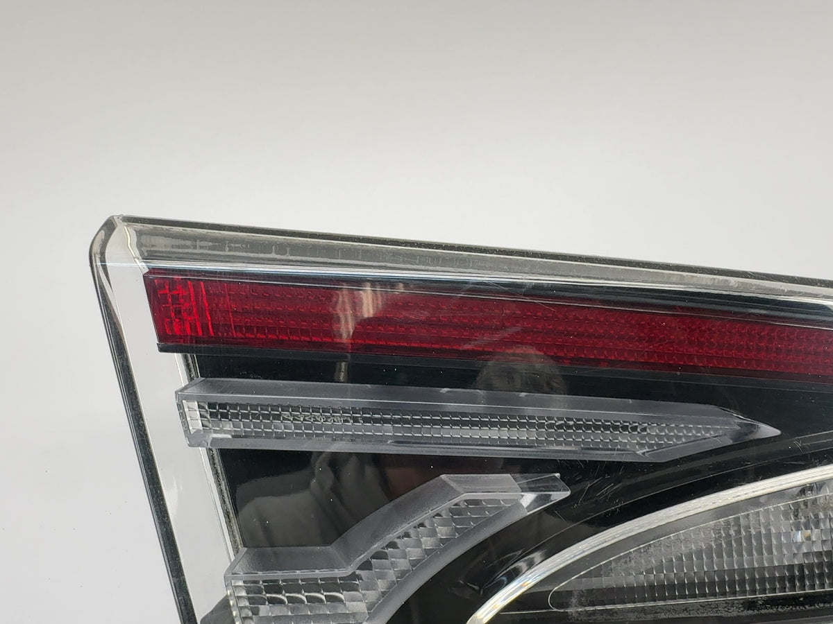 2015 Tesla Model S Tail Lamp Liftgate Left 6005922-00-D