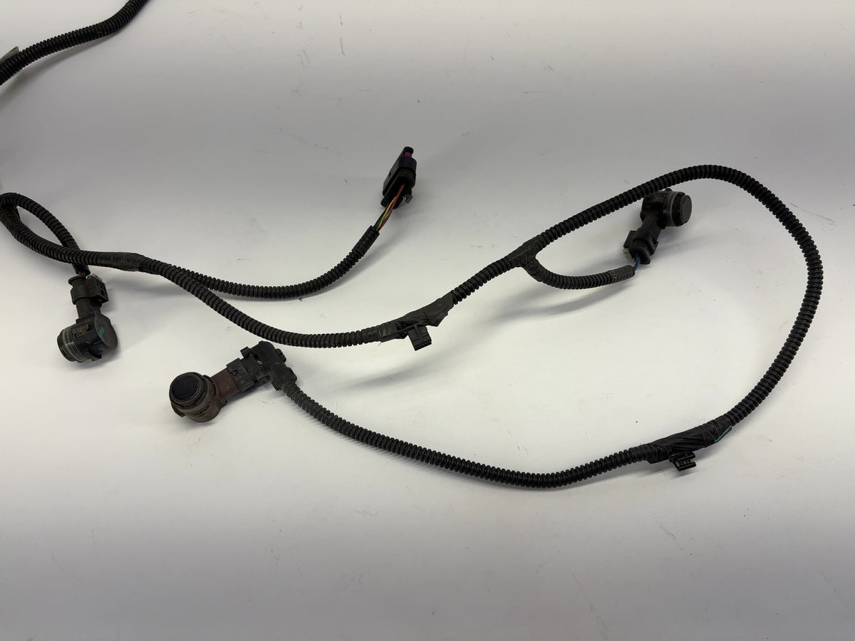2018-2019 Tesla Model 3 Rear Bumper Harness With Sensors 1067959-00-D