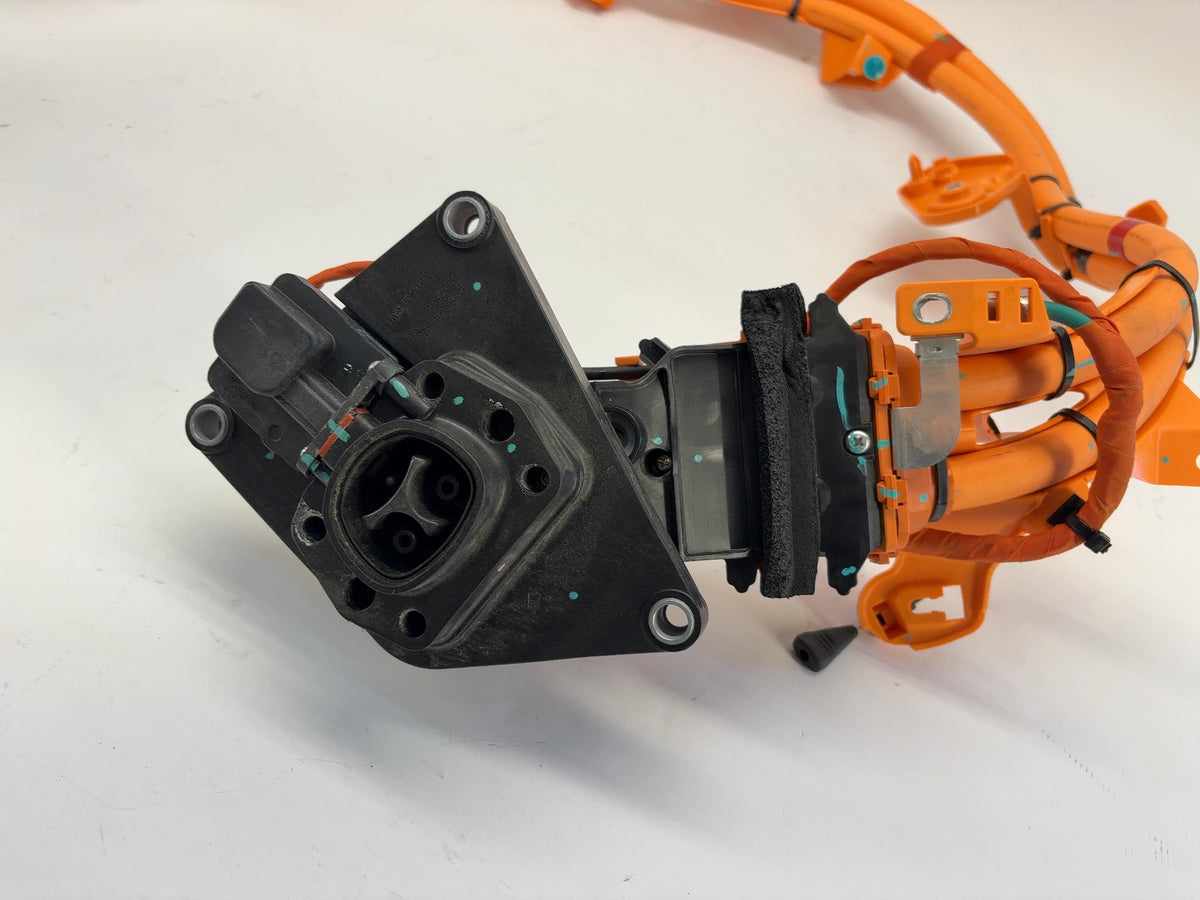 2018 Tesla Model 3 Charge Port Assy Gen3 1093010-00-E