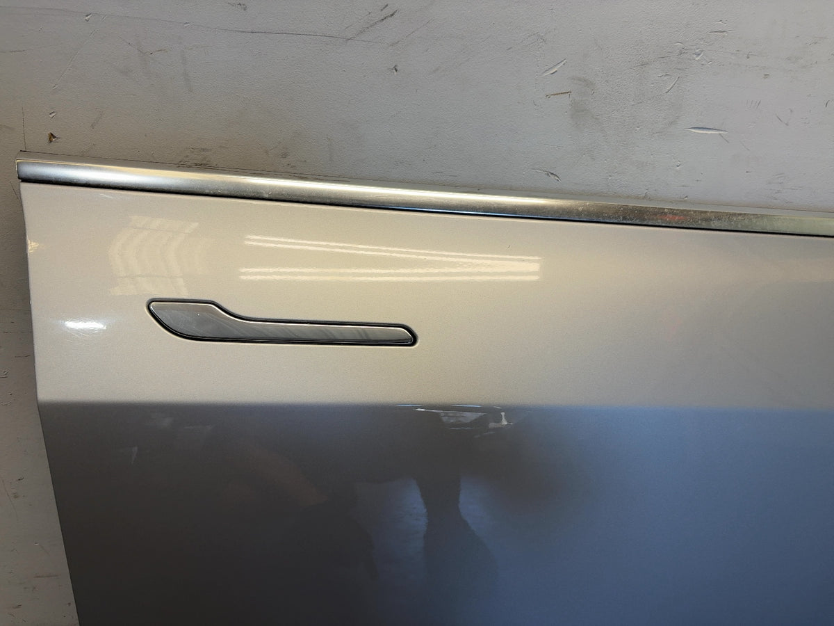 2018-2023 Tesla Model 3 Front Right Door Shell 1081420-E0-C