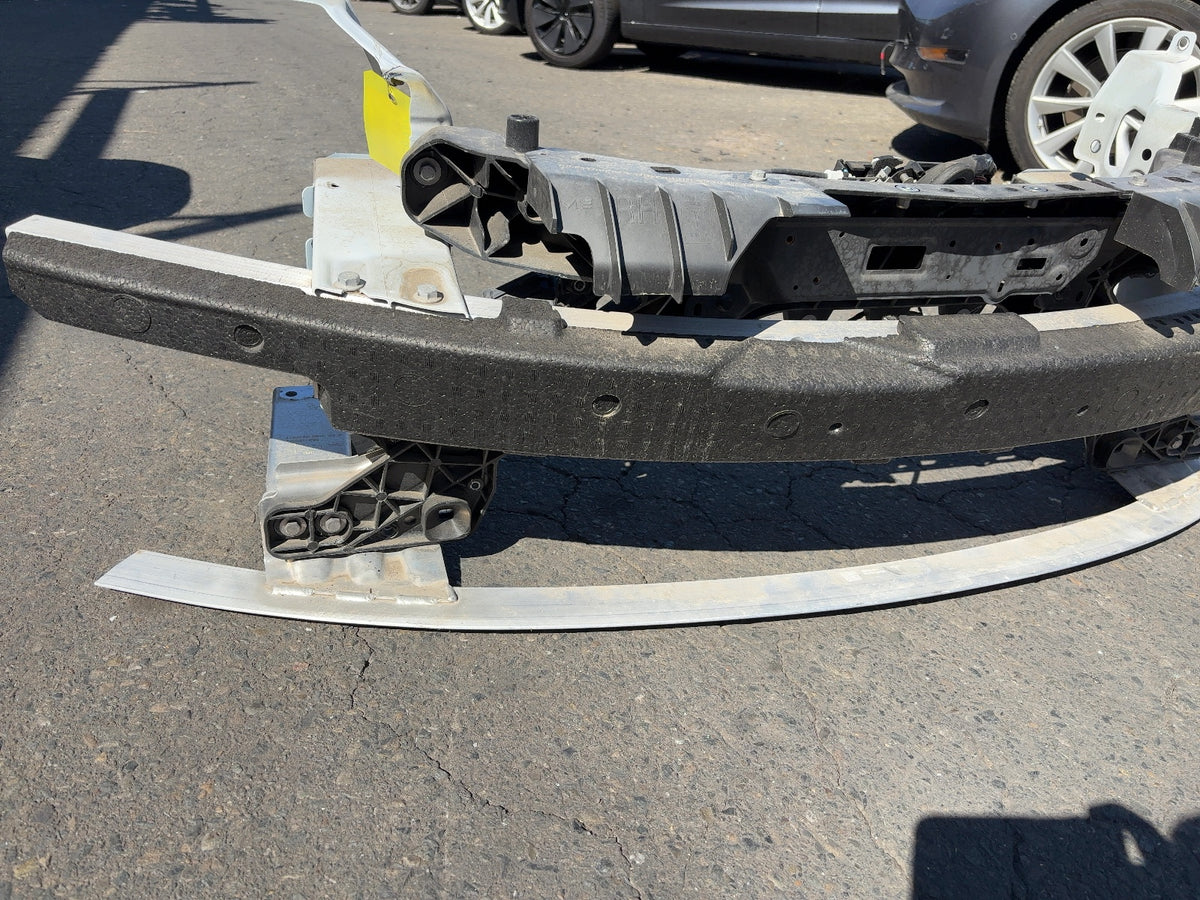 2021-2022 Tesla Model 3 Front End Assembly 1118289-00-J