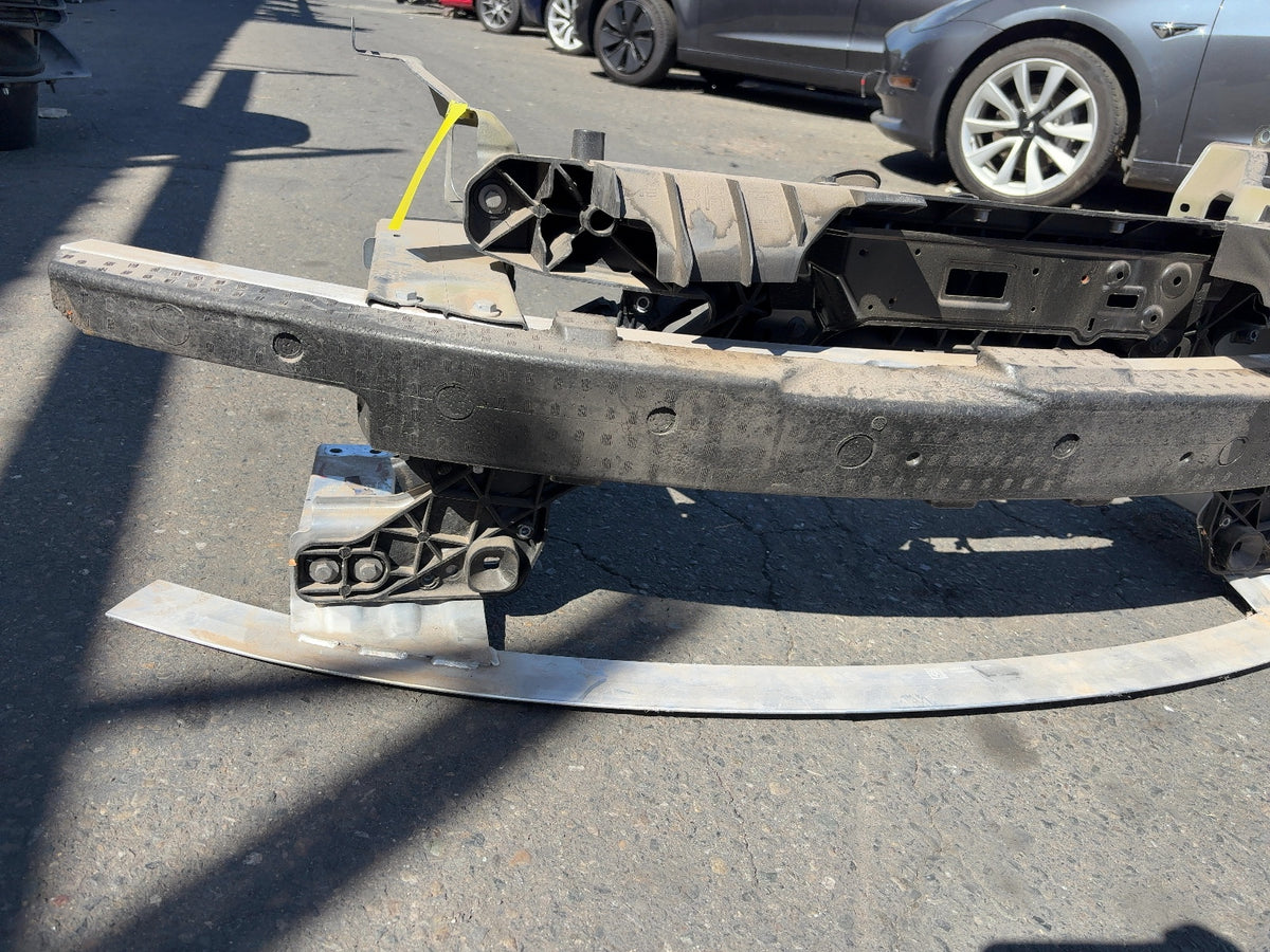 2022-2023 Tesla Model 3 Front End Assembly 1118289-00-L