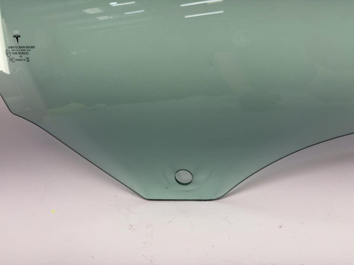 2020 Tesla Model Y Front Right Door Glass Non Laminated 1495507-99-B