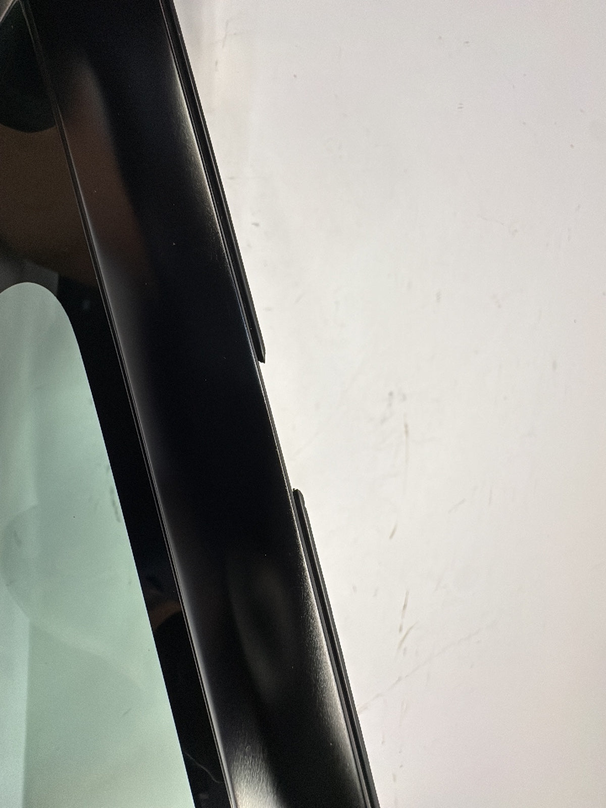 2021-2023 Tesla Model 3 Right Quarter Glass Note 1514979-01-C