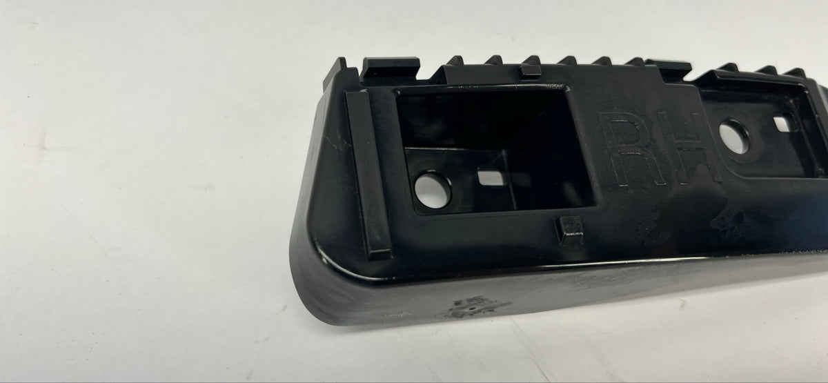2022 Tesla Model 3 Bracket Tail Lamp Right 1083993-00-E