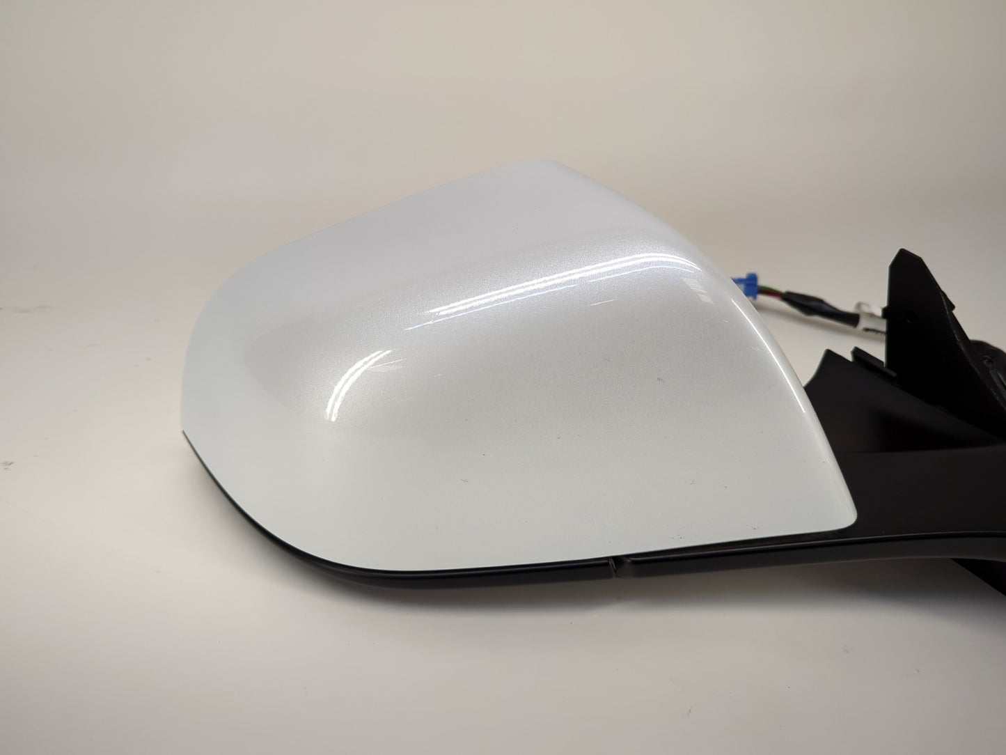 2023 Tesla Model 3 Front Right Door Mirror Assembly 1592032-99-F